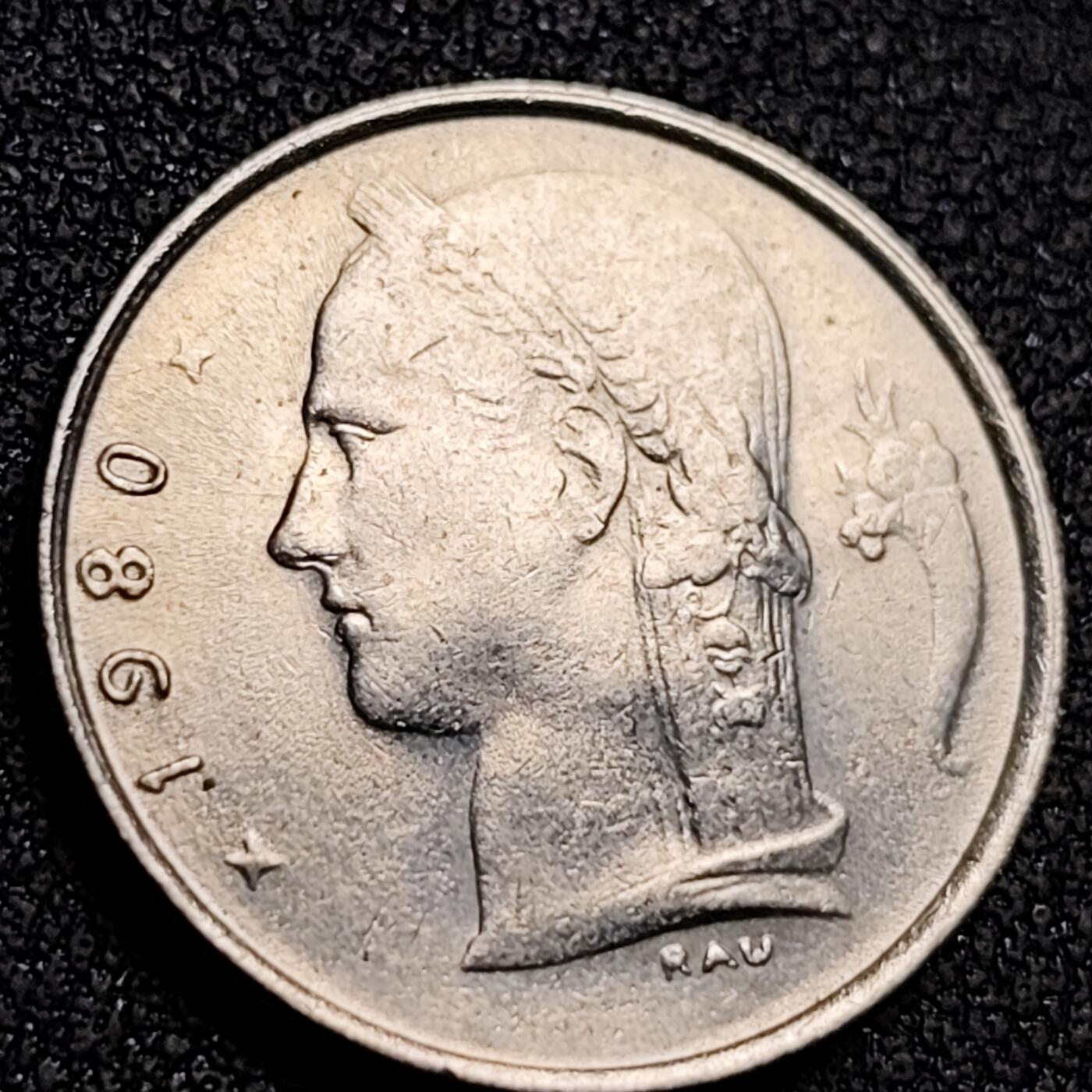 泉币菌-第137场-精品福利场（之前场次29日、30日发货，敬请谅解） 。