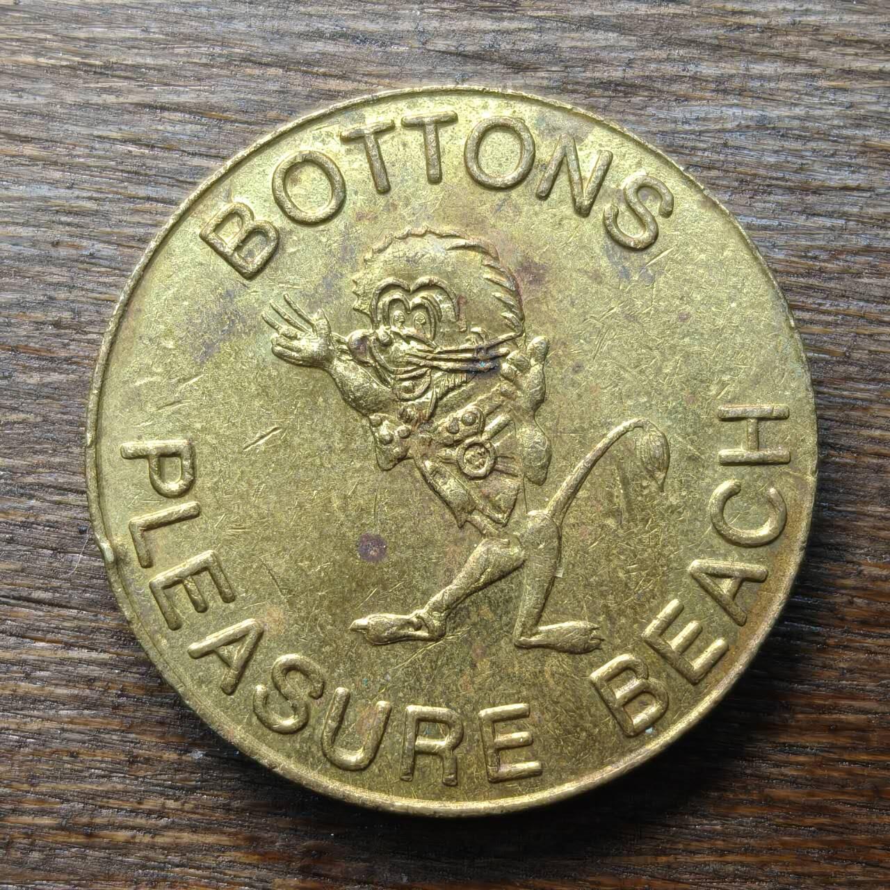 【铜匠收藏】★第132场★散币场，无佣金，30包邮。不满30元，支付5元运费。《接受代拍 代送NGC评级》 英国 token 1元 代用币 纪念章