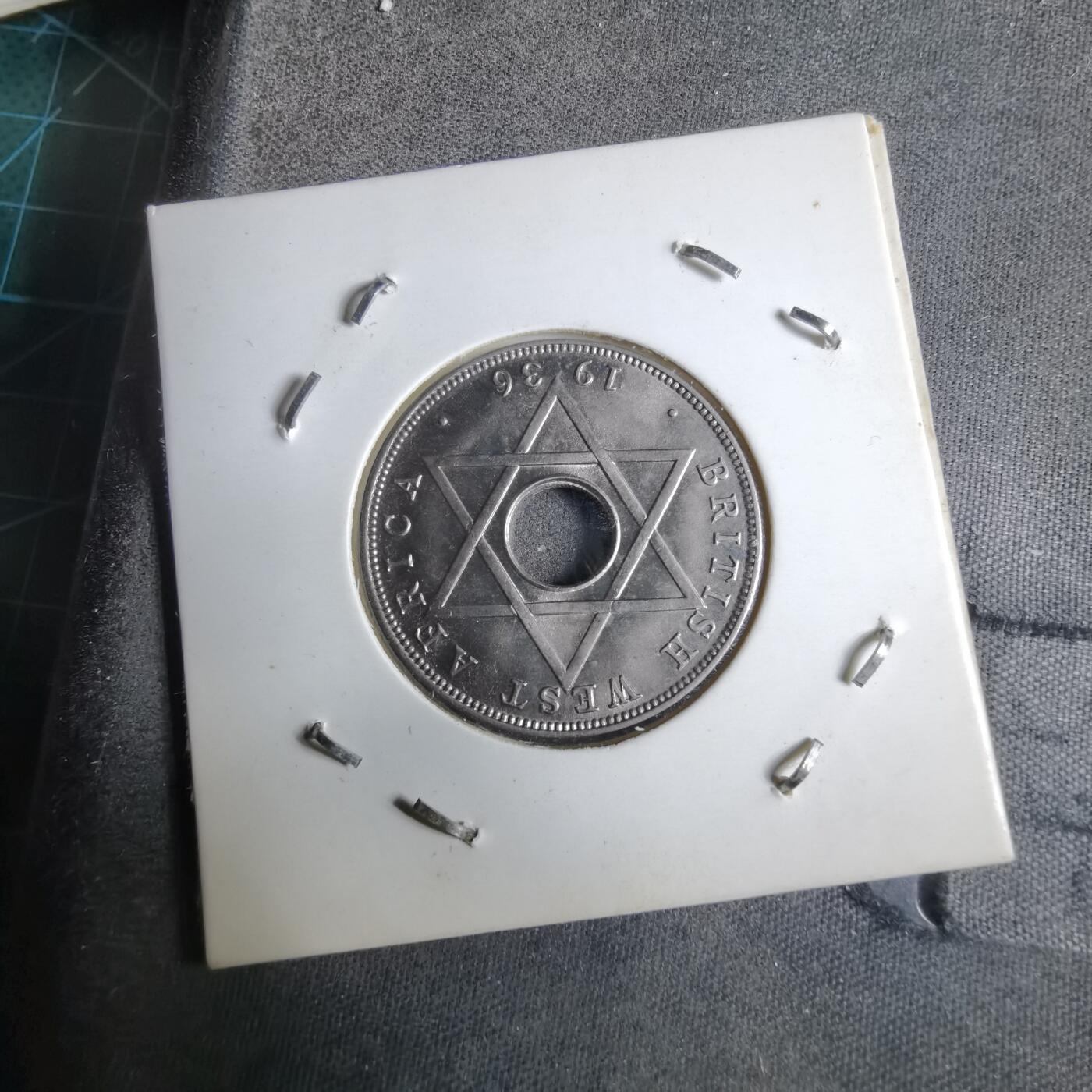 沼泽如烟--第913场 英属西非1936年半便士