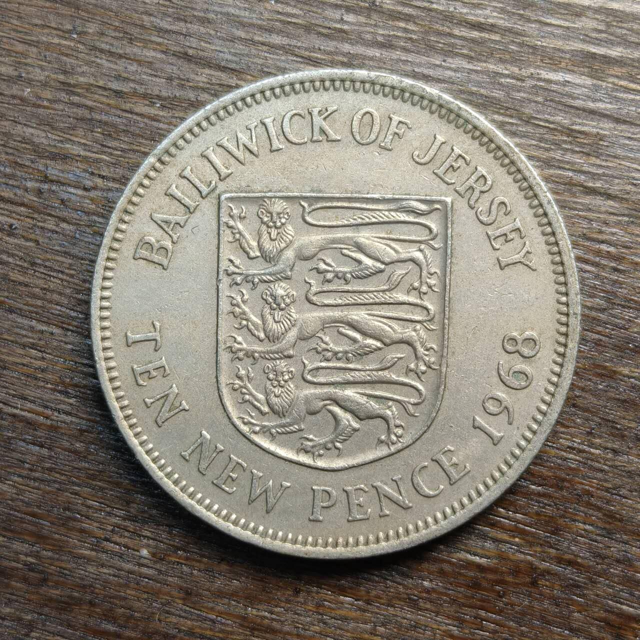 【铜匠收藏】★第133场★散币场，无佣金，30包邮。不满30元，支付5元运费。《接受代拍 代送NGC评级》 泽西 1968年 10便士 铜镍币 伊丽莎白二世