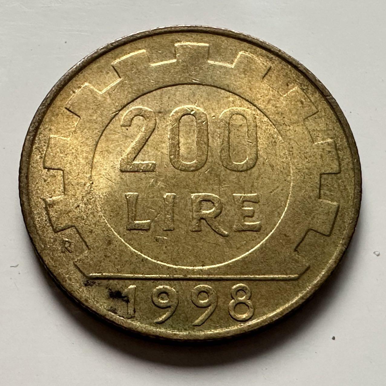 🌹外币初藏🌹🐯2025年第132场  每周二四六晚8️⃣点 接代拍 意大利1998年200里拉