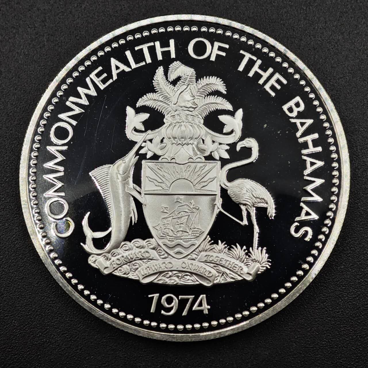 【淘币小摊】实时拍第八百零八拍   银币套币场   满百包邮可预留二周 每周一统一发货   巴哈马1974年5元国旗精制银币 重42.12克925银 纯银价445