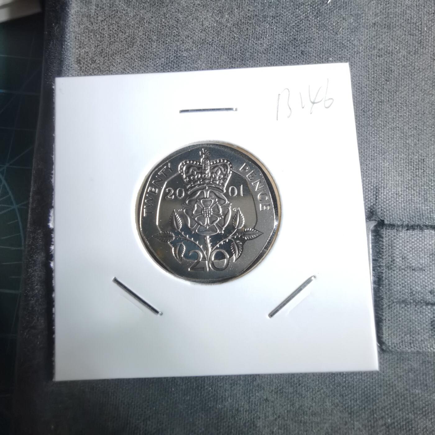 沼泽如烟--第913场 英国2001年20便士精制币