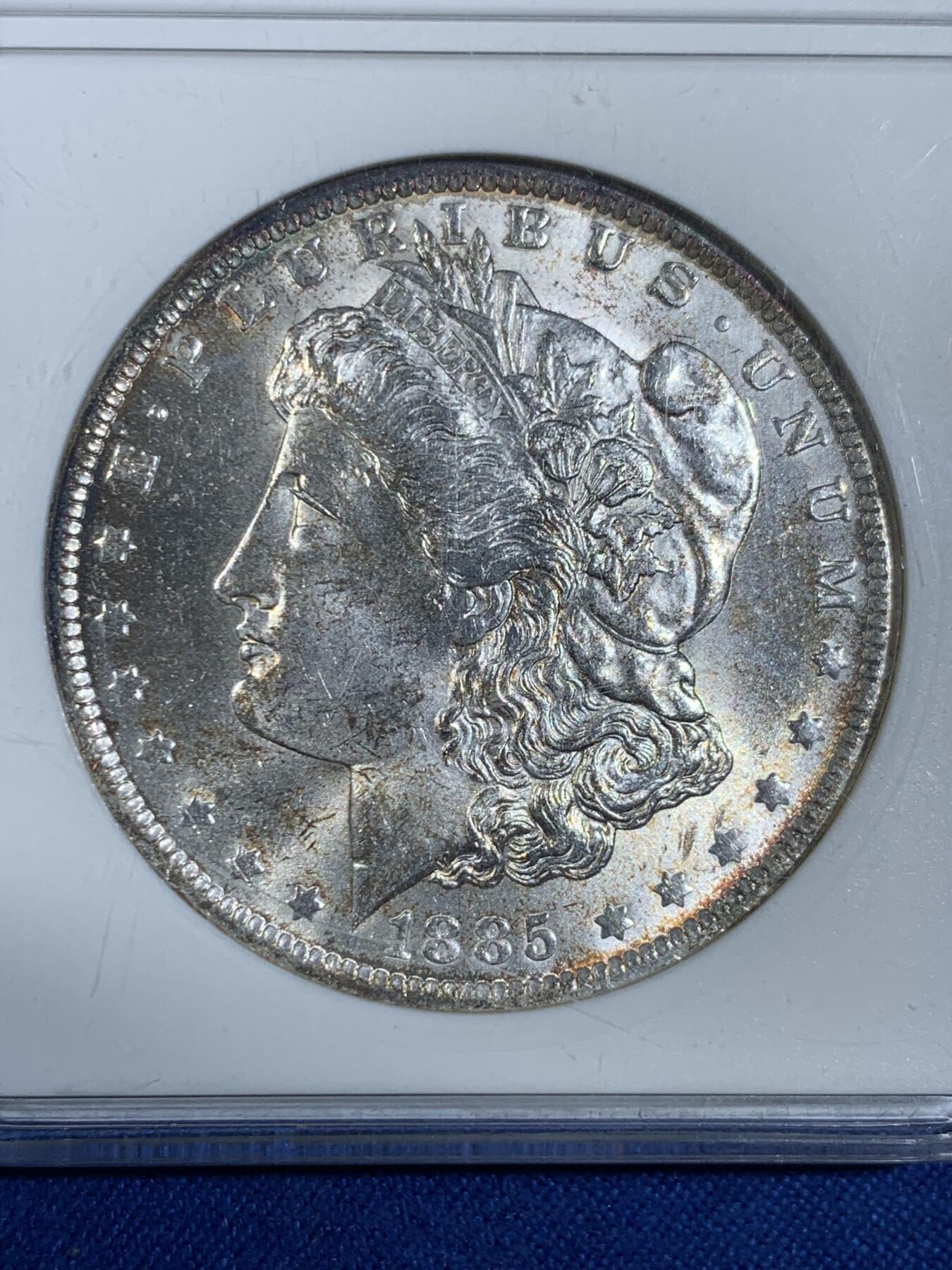 《竞宝斋》第442场 周日，周一，2场连拍 （全场包邮） ANACS MS62 肥皂盒 1885年美国摩根银币O厂  早期6位编码盒，ANACS最强严评，砸盒送评大概率跳分，两面带斑驳淡彩