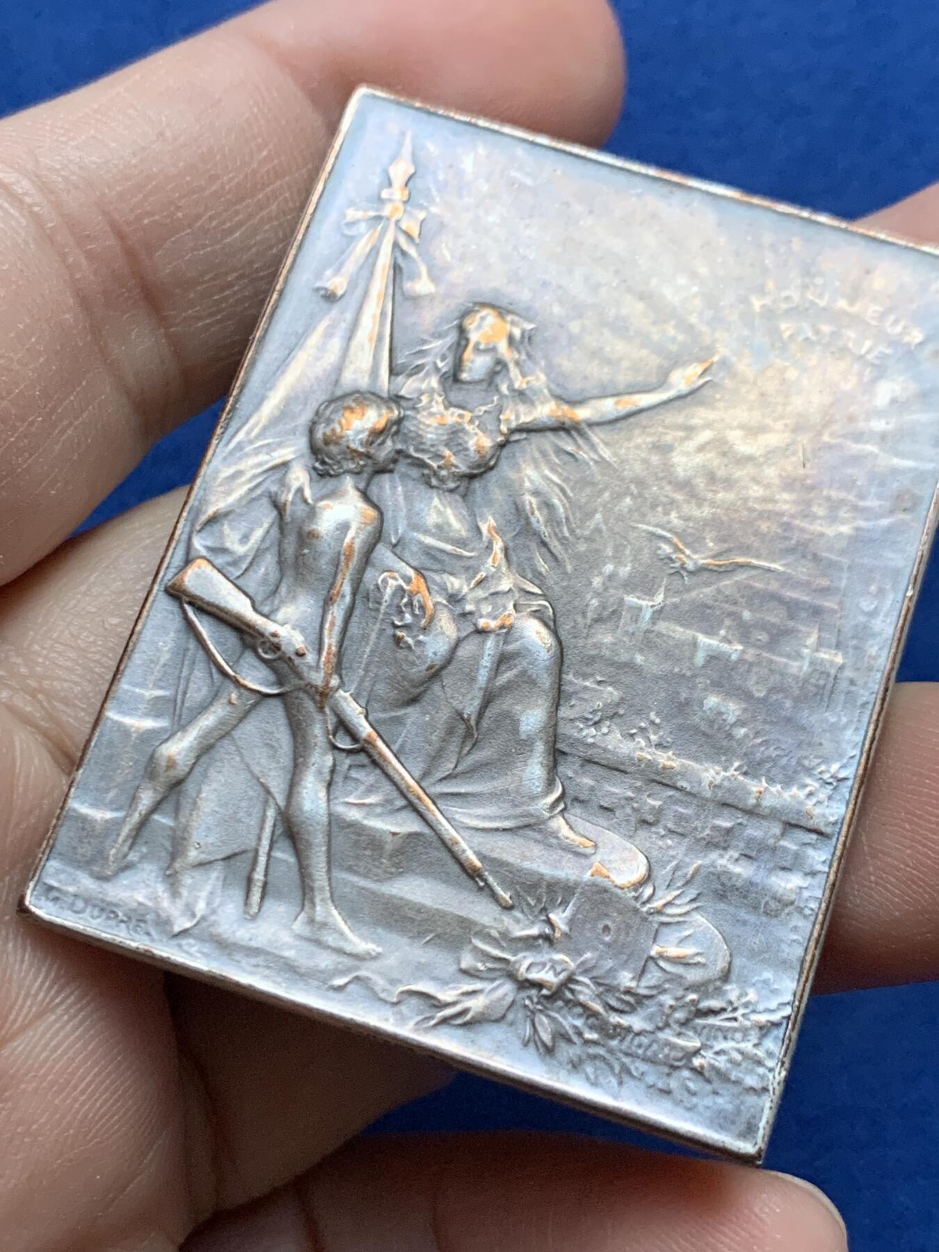 《竞宝斋》第442场 周日，周一，2场连拍 （全场包邮） 大师DUPRE作品 法国射击联合会 镀银铜章 50.8毫米×38.2毫米 34.4克，边铭：丰饶角+BRONZE