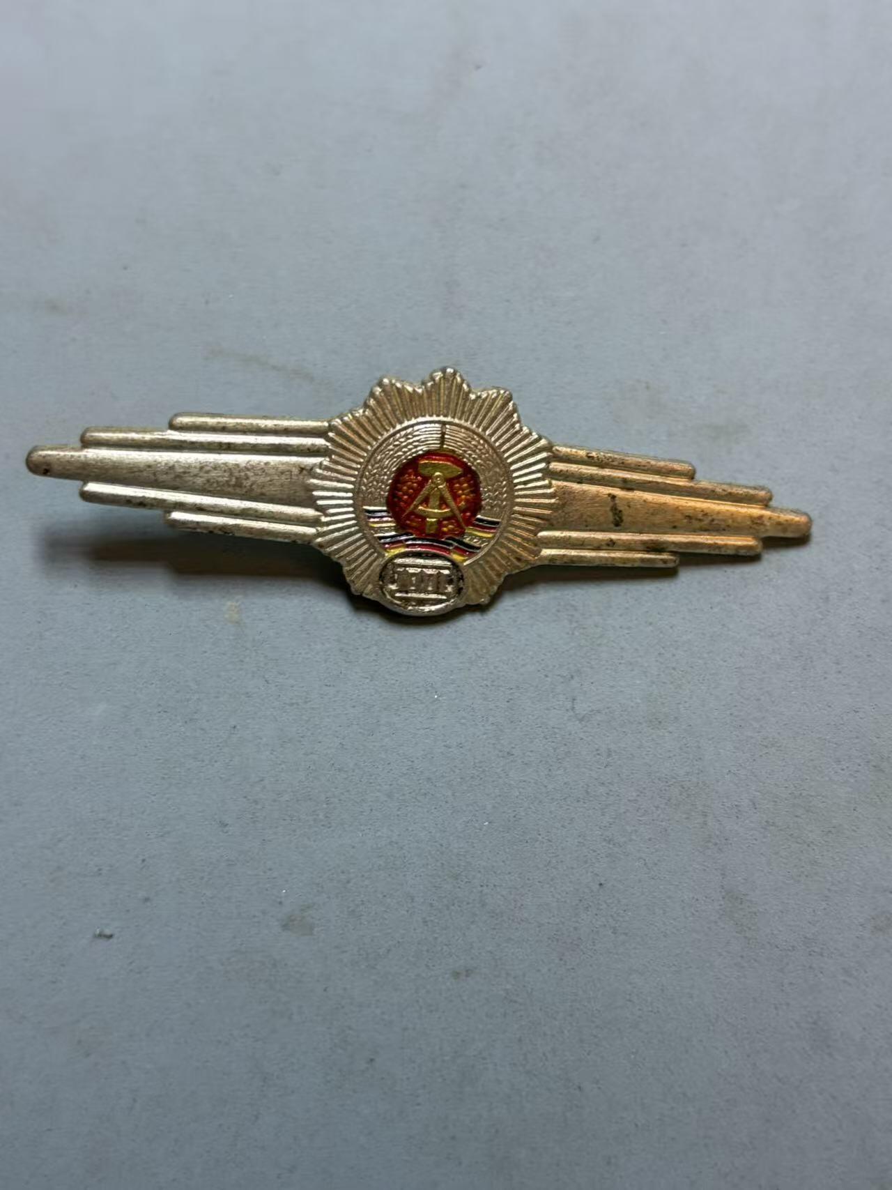 盛世勋华——号角文化勋章邮票专场拍卖第289期 东德三级警察技能证章