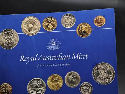 【淘币小摊】实时拍第八百零八拍   银币套币场   满百包邮可预留二周 每周一统一发货   - 澳大利亚1984年套币