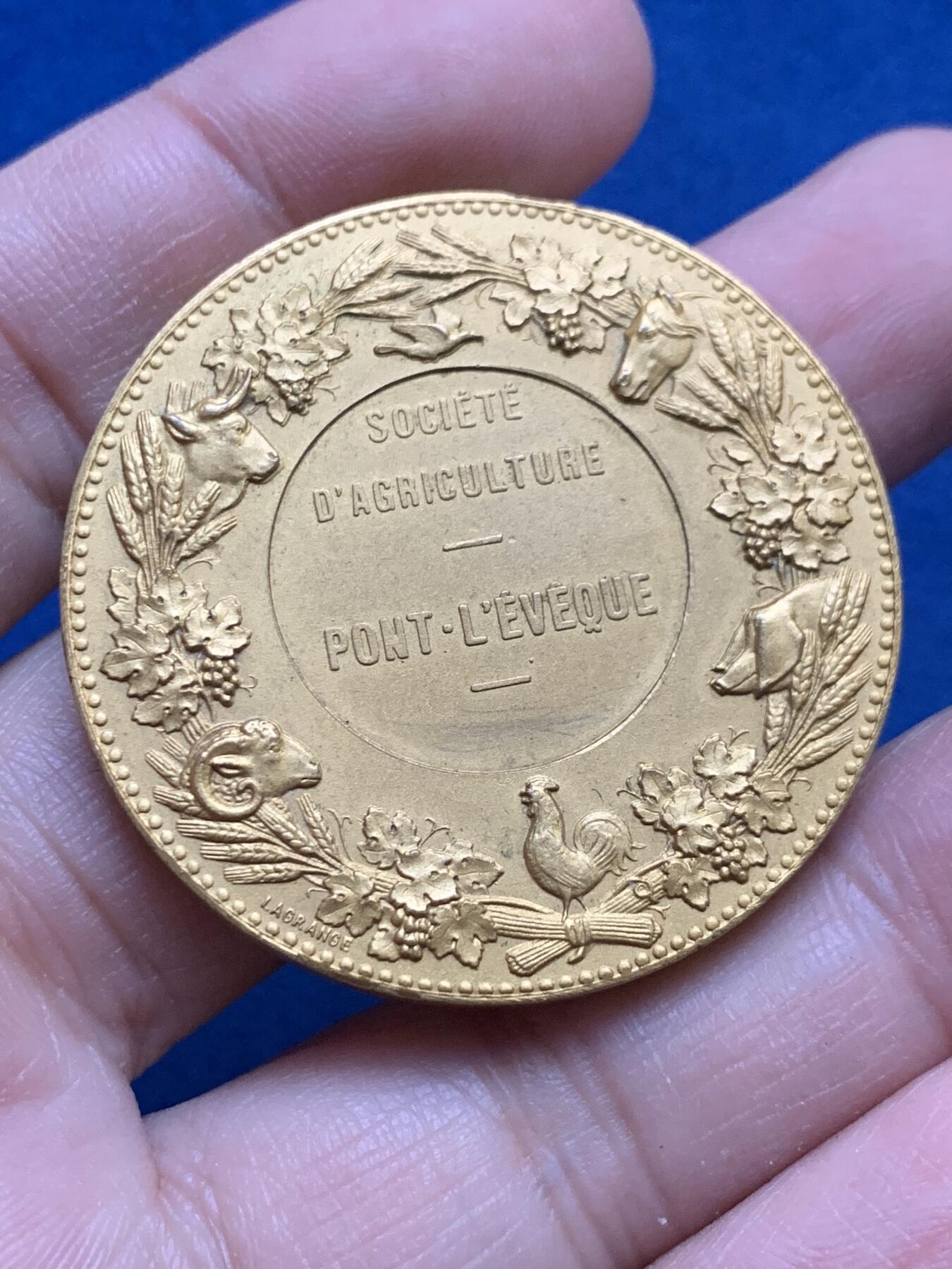 《竞宝斋》第442场 周日，周一，2场连拍 （全场包邮） 法国播种者镀金铜章 带盒 37.2克 41.2mm 丰饶角铜标