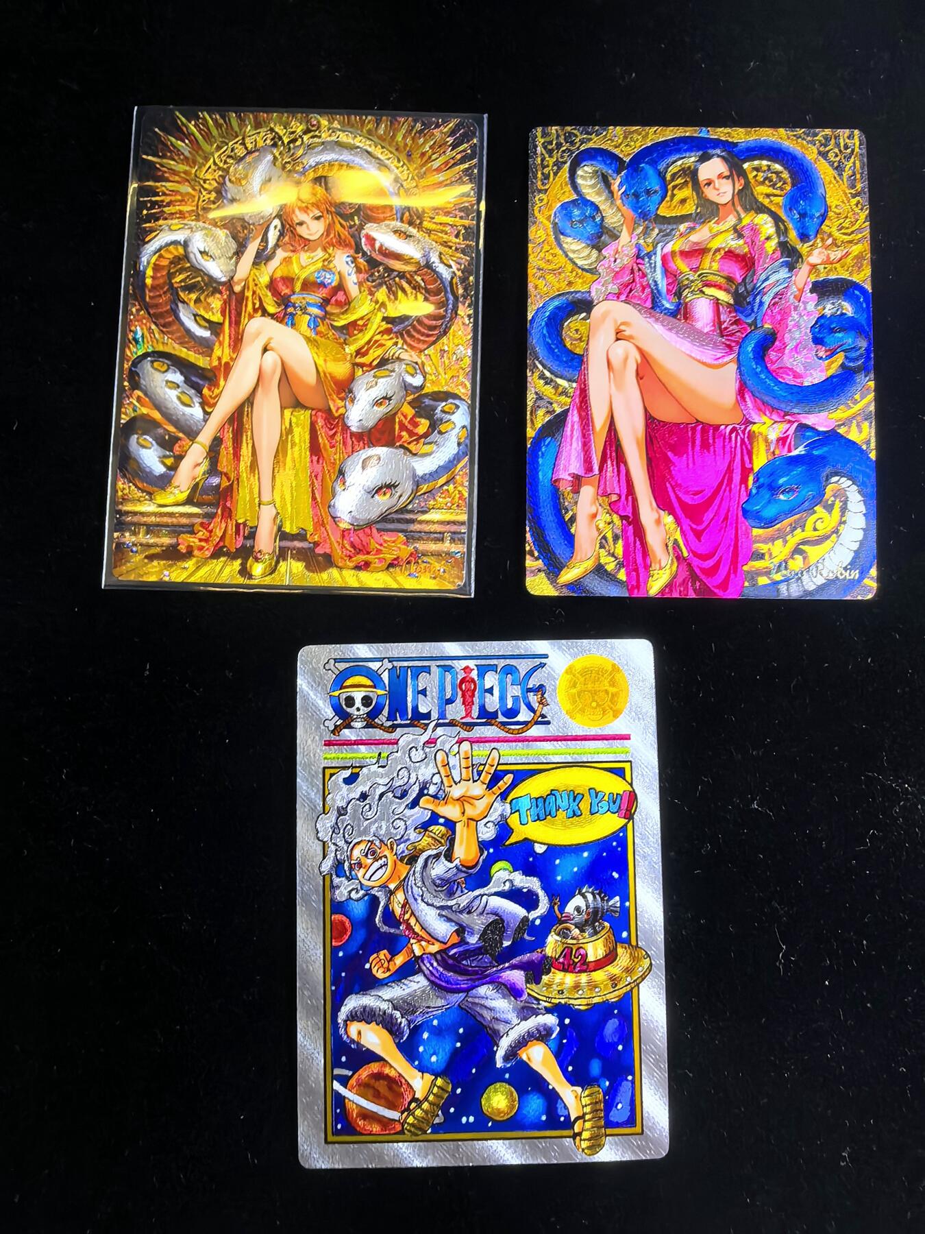 无佣金 不寄存 不收拍 链接少 我只是一个小小的卡牌收藏玩家   需要多宫大佬请私聊 部分卡牌设有底价（不想玩的那么累，即使有底价也会比市场价便宜的多，懂的自然懂） 拒绝小号抬价 大家放心拍 所有拍品部分套有卡膜 部分卡牌多宫 自制卡牌 不包厂瑕 放大镜 品控 勿拍 流拍商品会循环 感谢大家支持 留个关注 不定时上新 谢谢 奇点卡牌 粗闪3张