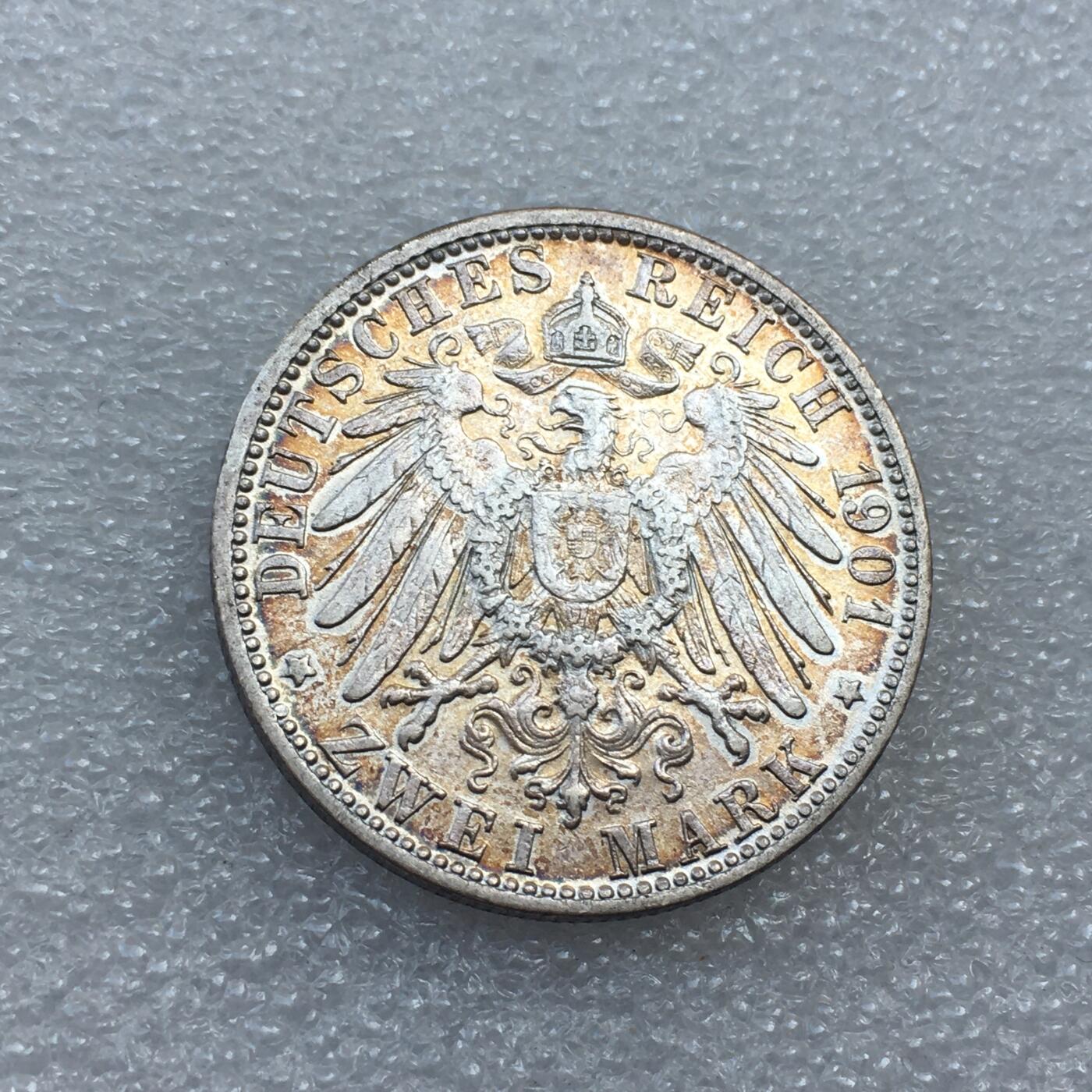 世界钱币专场拍卖 每周二开拍