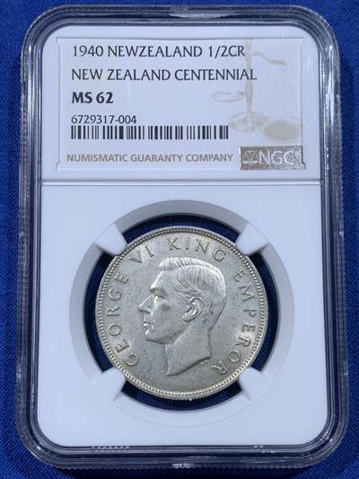 《竞宝斋》第442场 周日，周一，2场连拍 （全场包邮） - NGC MS62 新西兰1940年百年纪念半克朗银币，少见品种