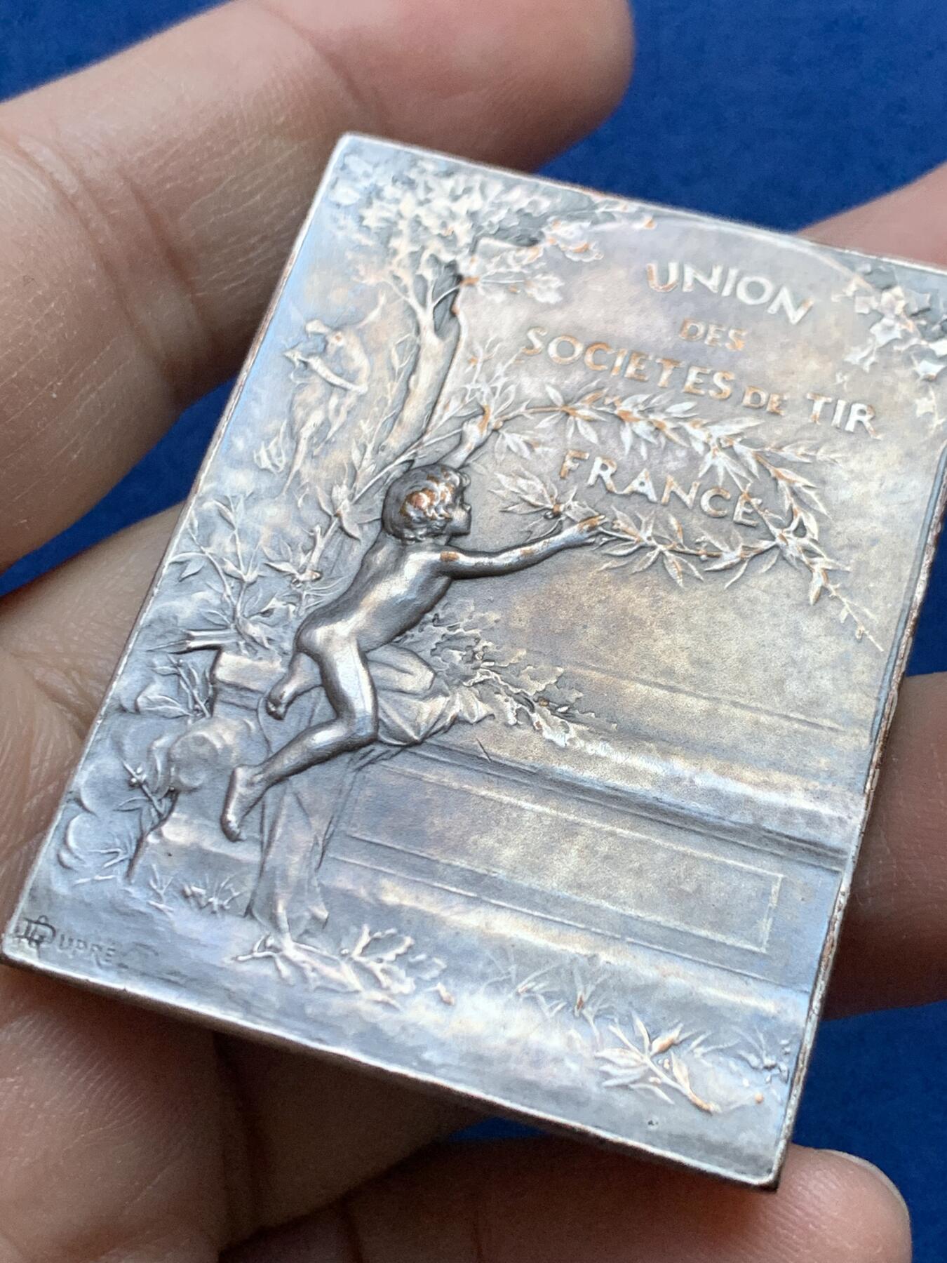 《竞宝斋》第442场 周日，周一，2场连拍 （全场包邮） 大师DUPRE作品 法国射击联合会 镀银铜章 50.8毫米×38.2毫米 34.4克，边铭：丰饶角+BRONZE