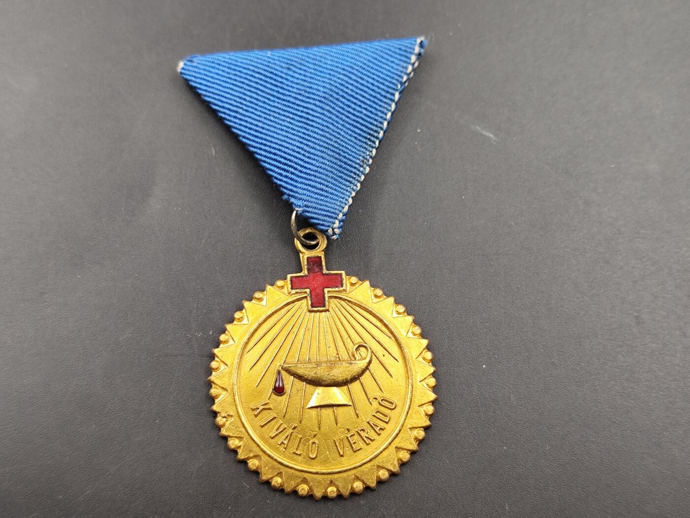 11月23日精品徽章专场 匈牙利优秀献血者奖章