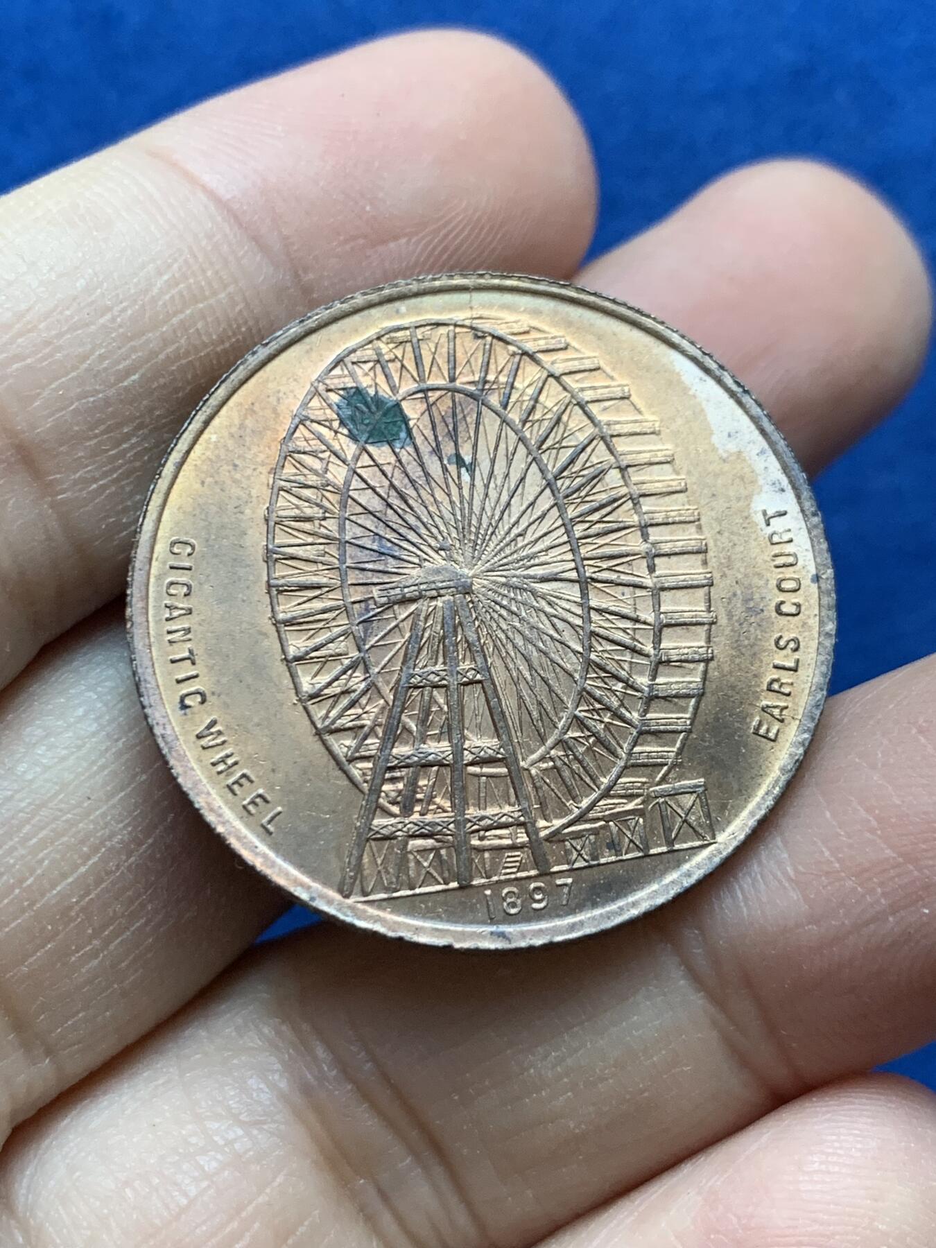 《竞宝斋》第442场 周日，周一，2场连拍 （全场包邮） 英国1897年伦敦眼摩天轮铜章，11.45克，31.9mm，带光品相，少见年份