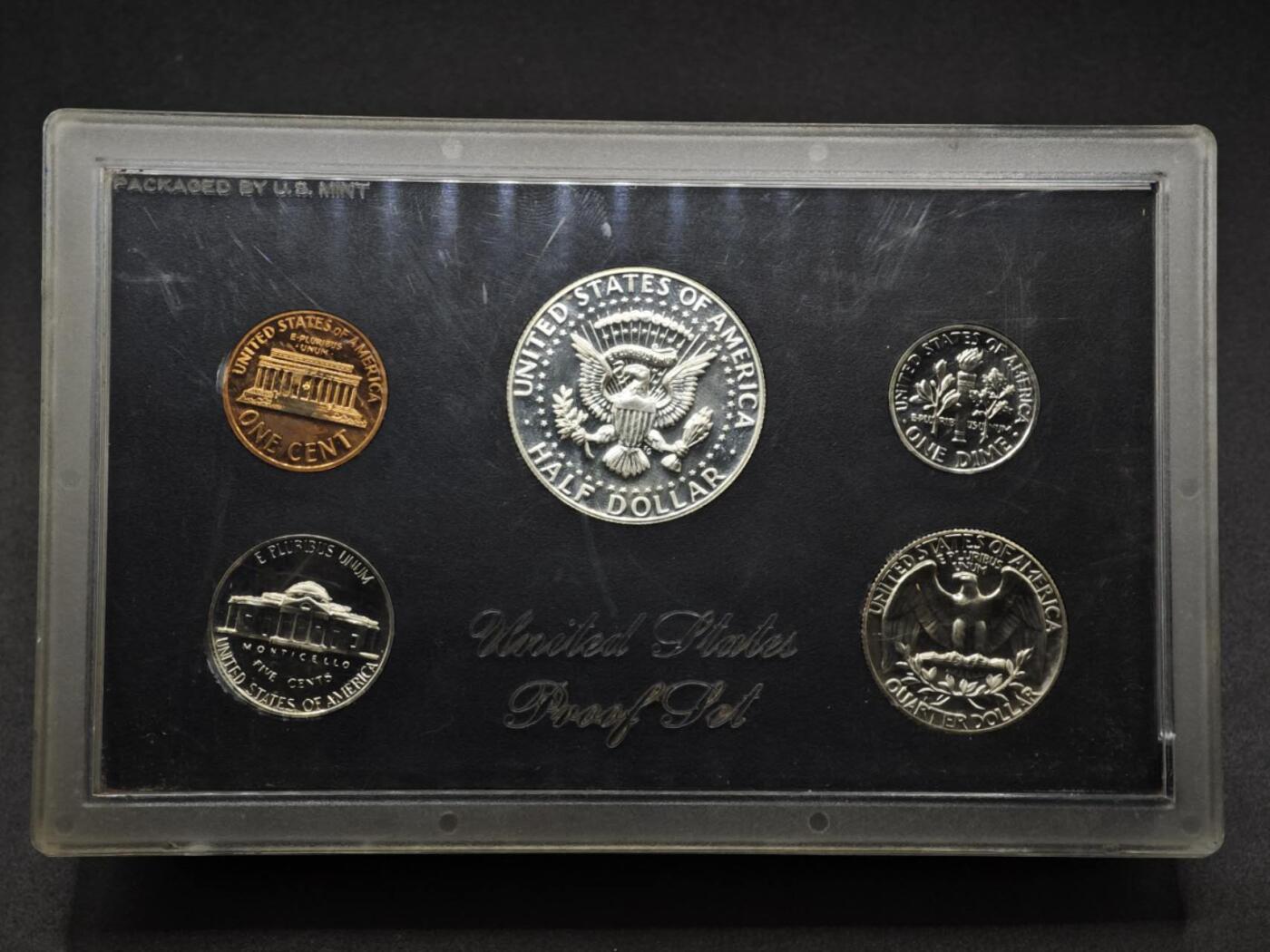 【淘币小摊】实时拍第八百零八拍   银币套币场   满百包邮可预留二周 每周一统一发货   美国1969年精制套币含肯尼迪半美元银币