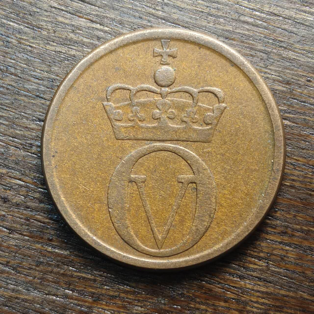 【铜匠收藏】★第133场★散币场，无佣金，30包邮。不满30元，支付5元运费。《接受代拍 代送NGC评级》 挪威 1962年 2欧尔 铜币 奥利佛五世王 黑松鸡