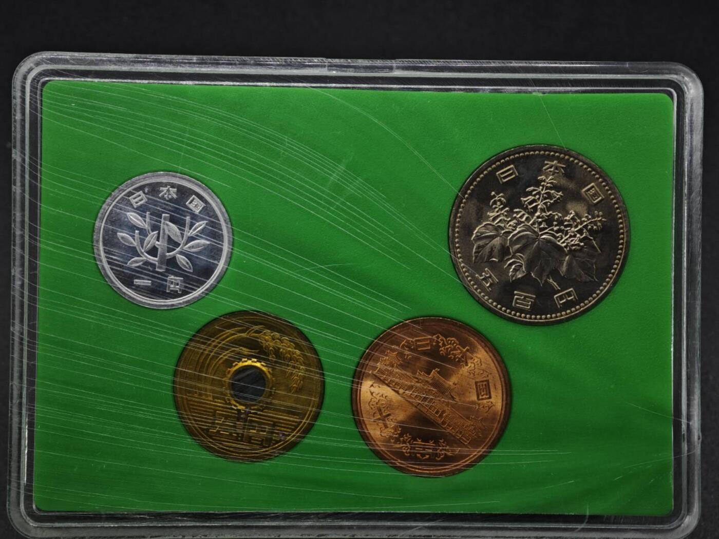 【淘币小摊】实时拍第八百零八拍   银币套币场   满百包邮可预留二周 每周一统一发货   日本1989年昭和六十四年套币