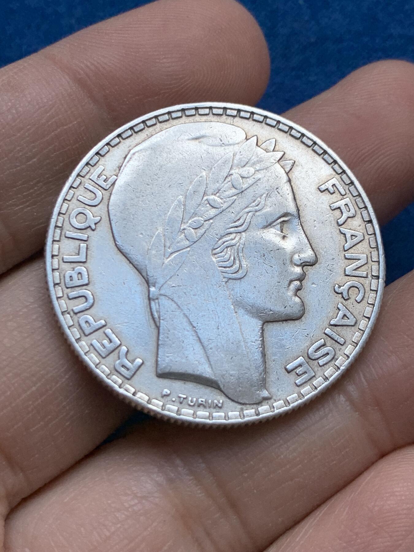 《竞宝斋》第442场 周日，周一，2场连拍 （全场包邮） 法国1933年谷物女神20法郎银币