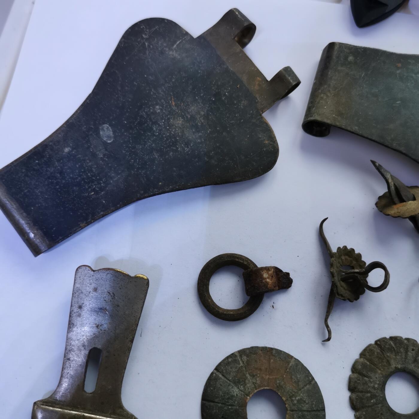 藏珍品阁杂件专场82期 老铜配件