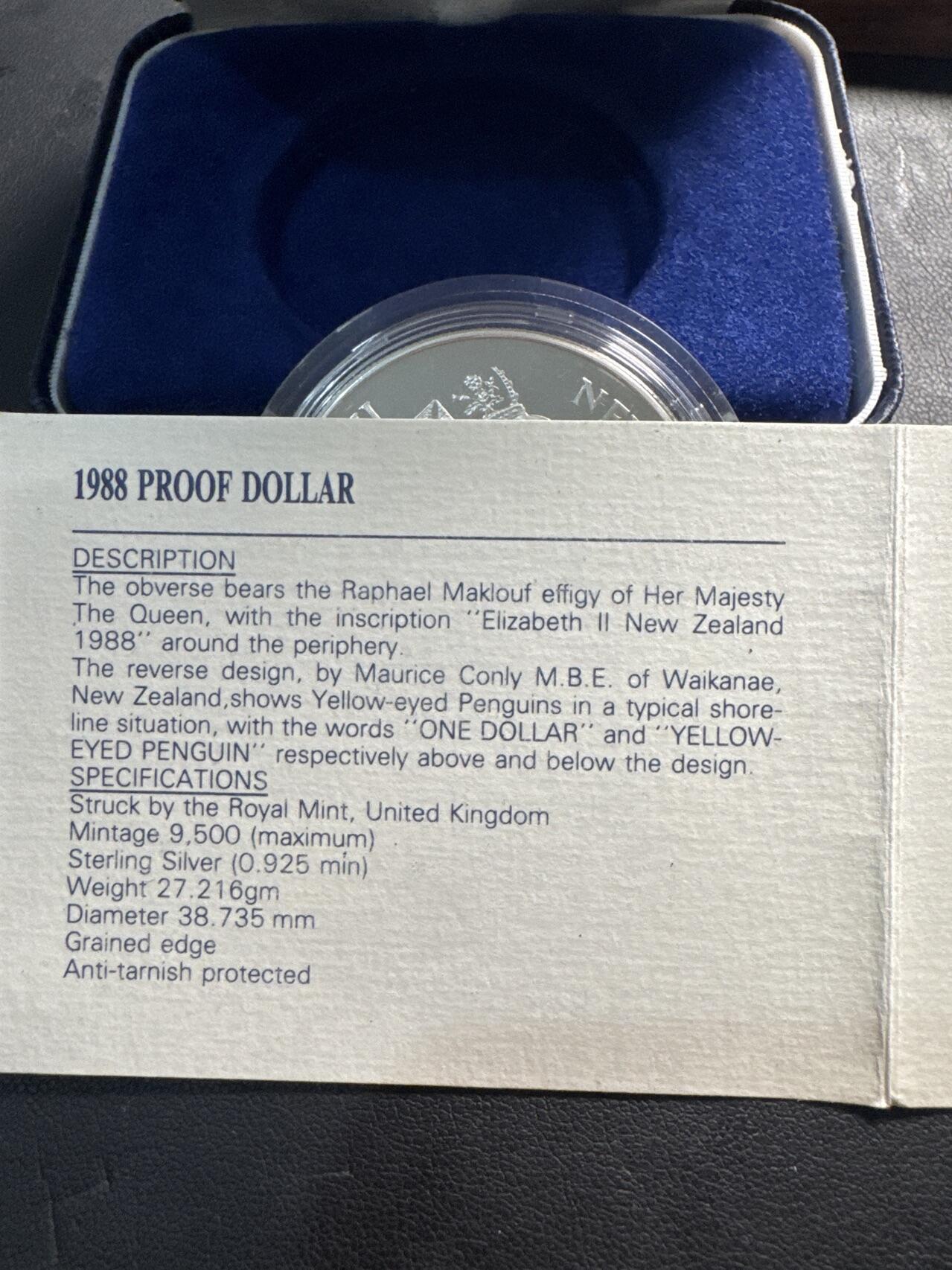 ❤️【币观天下】❤️ 第332期钱币拍卖- 2025.11.28周五晚上6点半场-长期征集拍品 新西兰1988年帝企鹅1盎司精制纪念银币盒证齐全