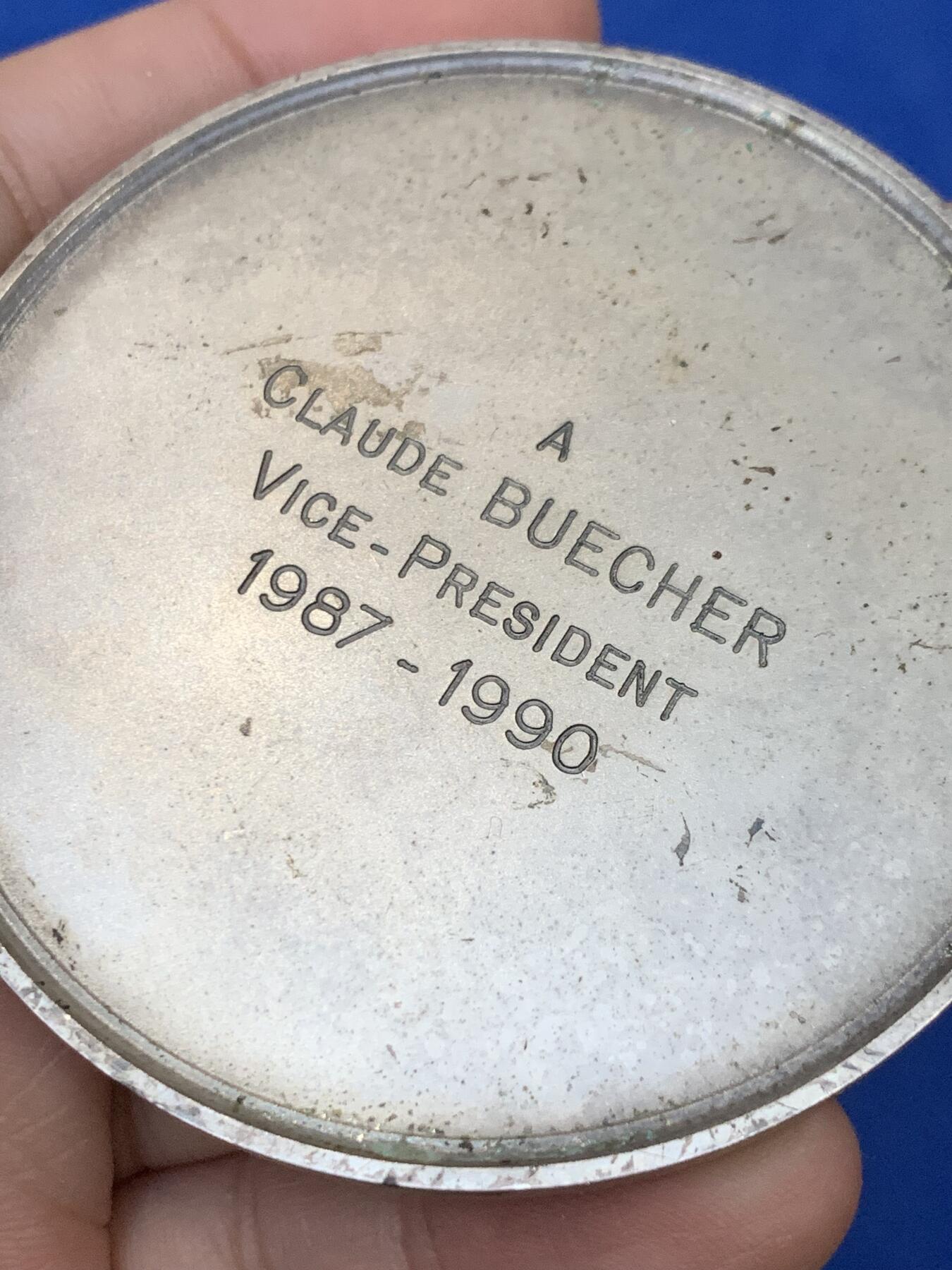 《竞宝斋》第442场 周日，周一，2场连拍 （全场包邮） 法国企业家联合会镀银大铜章 直径68mm 重量146g