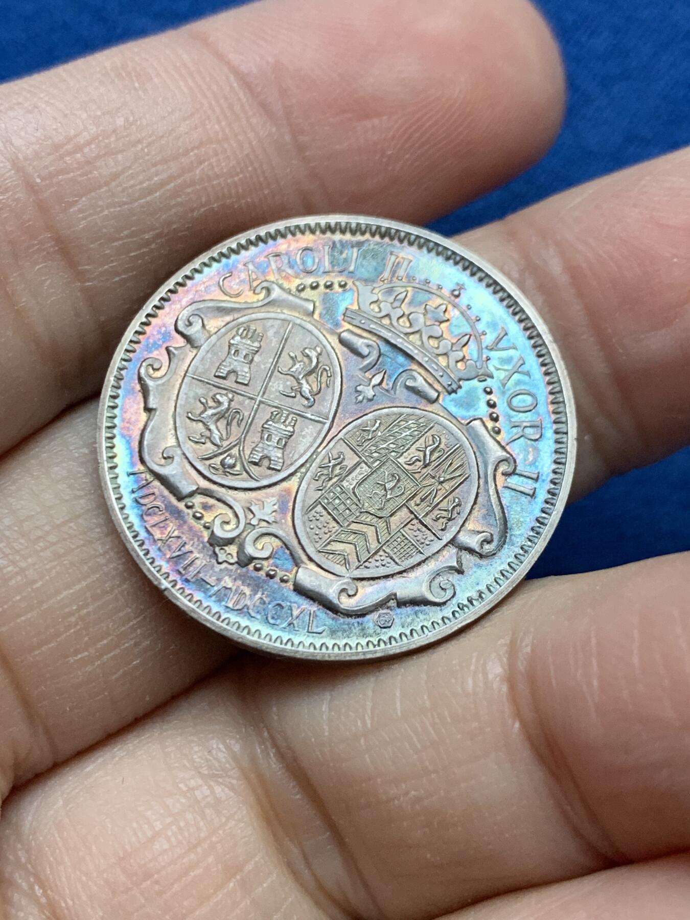 《竞宝斋》第442场 周日，周一，2场连拍 （全场包邮） 西班牙银章 玛丽亚安娜王后卡洛斯二世的第二任妻子 来自普法尔茨﹣诺伊堡 7.12克 27mm 包浆漂亮