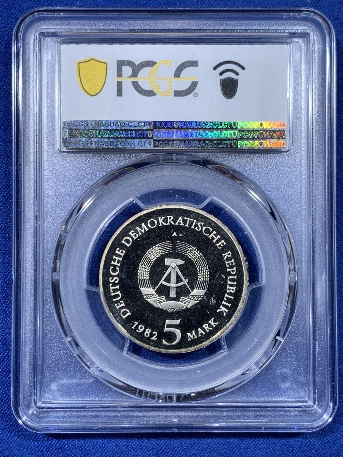 《竞宝斋》第442场 周日，周一，2场连拍 （全场包邮） PCGS PR68DCAM 德国1982A瓦尔特堡城堡5马克