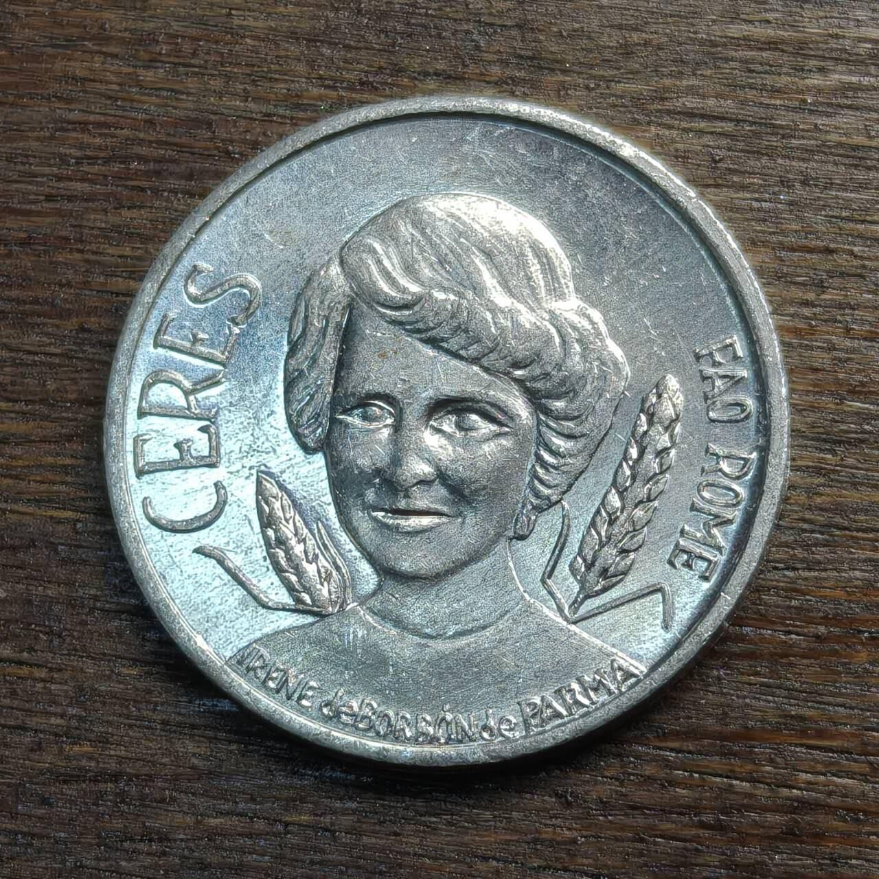 【铜匠收藏】★第133场★散币场，无佣金，30包邮。不满30元，支付5元运费。《接受代拍 代送NGC评级》  世界粮农组织 FAO纪念章 艾琳公主