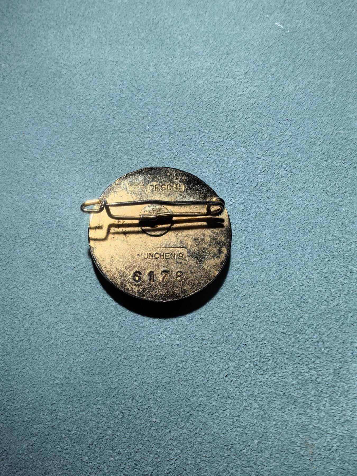 盛世勋华——号角文化勋章邮票专场拍卖第289期 德国（1939）NSDAP金质荣誉党徽 后造