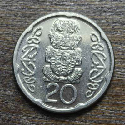 【铜匠收藏】★第132场★散币场，无佣金，30包邮。不满30元，支付5元运费。《接受代拍 代送NGC评级》 - 新西兰 2006年 20分 毛利人图腾女王