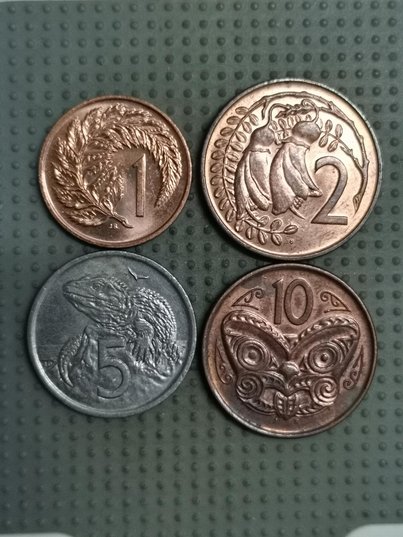 2025年第124场各国散币拍卖（总第124场） 新西兰4枚