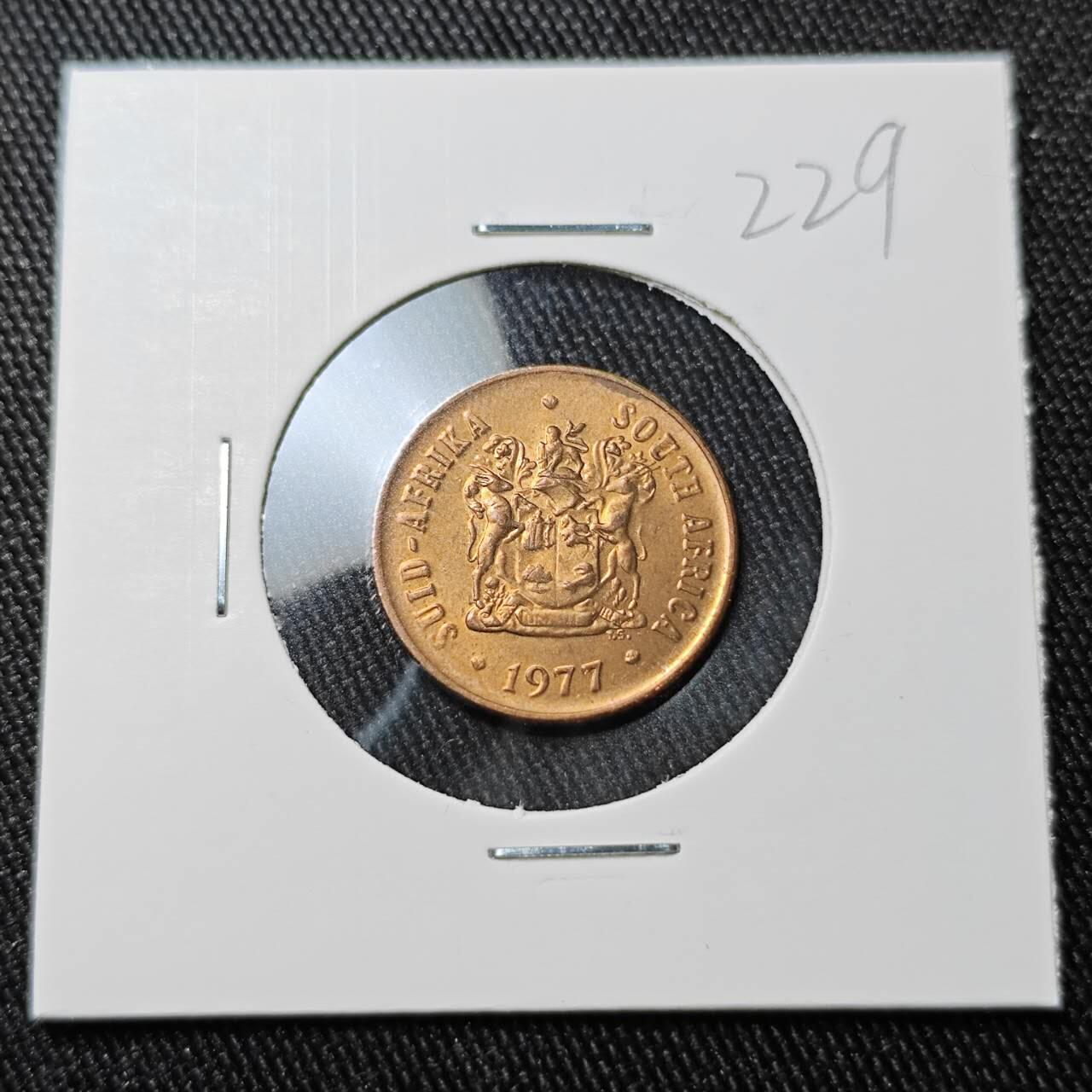 KK钱币收藏小铺 （套币 好品/批量散币 银币）专场  2月预留时间 周末发货  1977南非1分铜币 好品 鸟