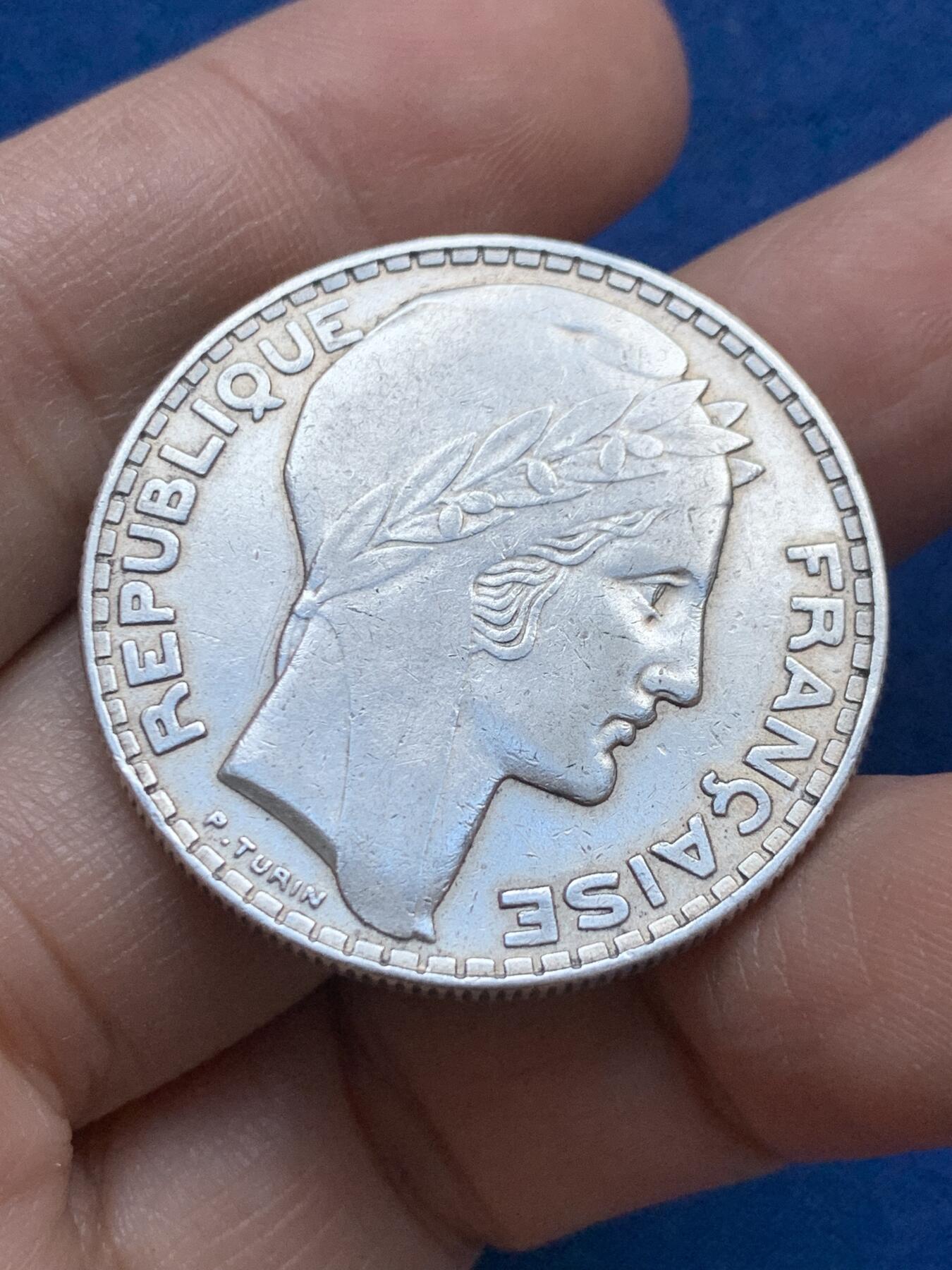 《竞宝斋》第442场 周日，周一，2场连拍 （全场包邮） 法国1933年谷物女神20法郎银币