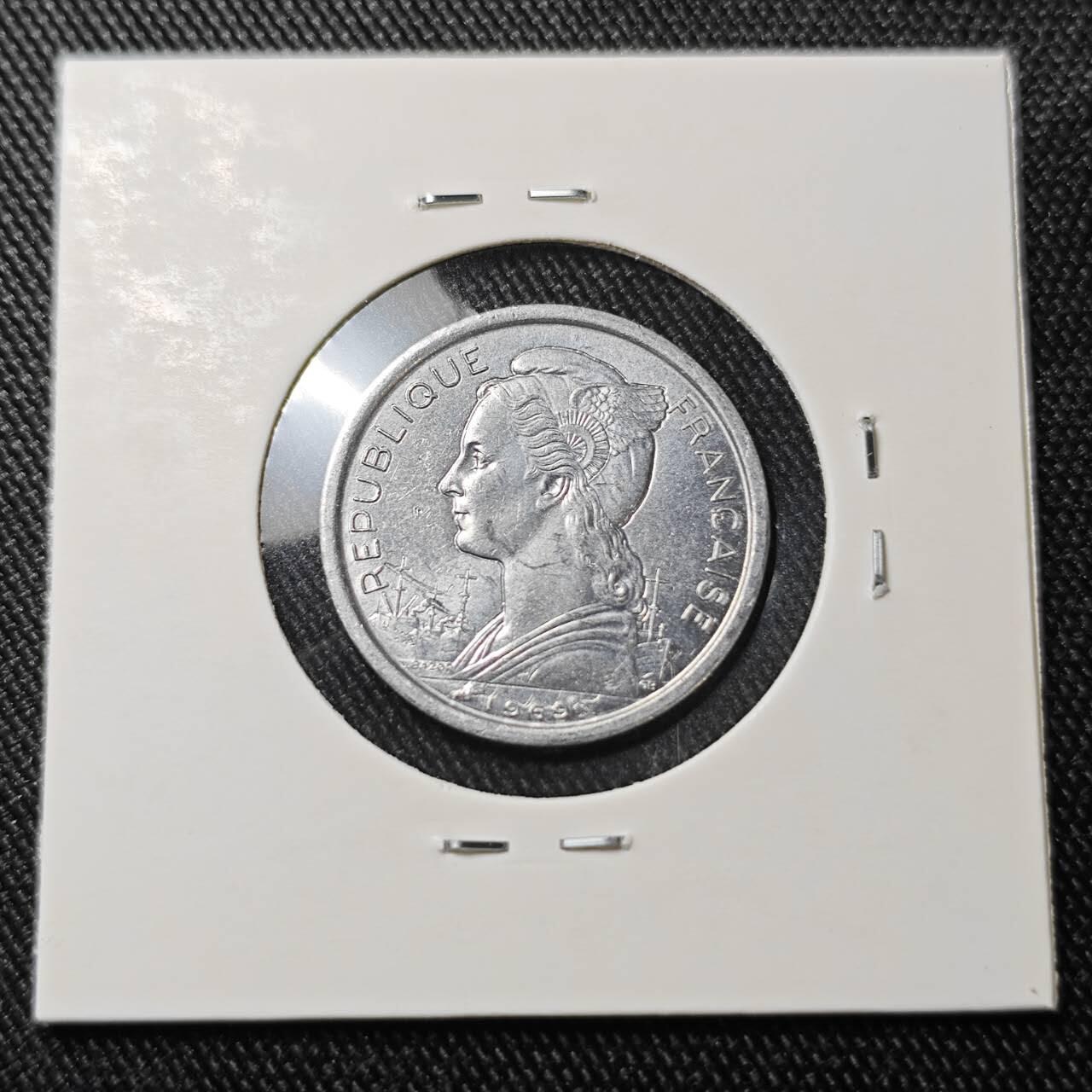 KK钱币收藏小铺 （套币 好品/批量散币 银币）专场  2月预留时间 周末发货  法属留尼旺1法郎