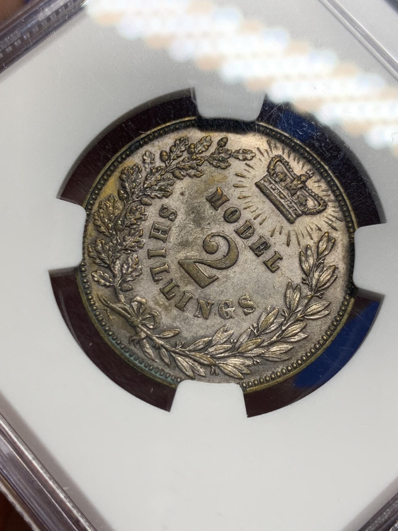 《竞宝斋》第442场 周日，周一，2场连拍 （全场包邮） NGC MS62 英国1850年代龙马2先令model，稀见品种，实际铸于1849年，与双色克朗同属一个系列，但远比双色系列更稀少。不列颠女神驾驭龙马，行于波涛之上