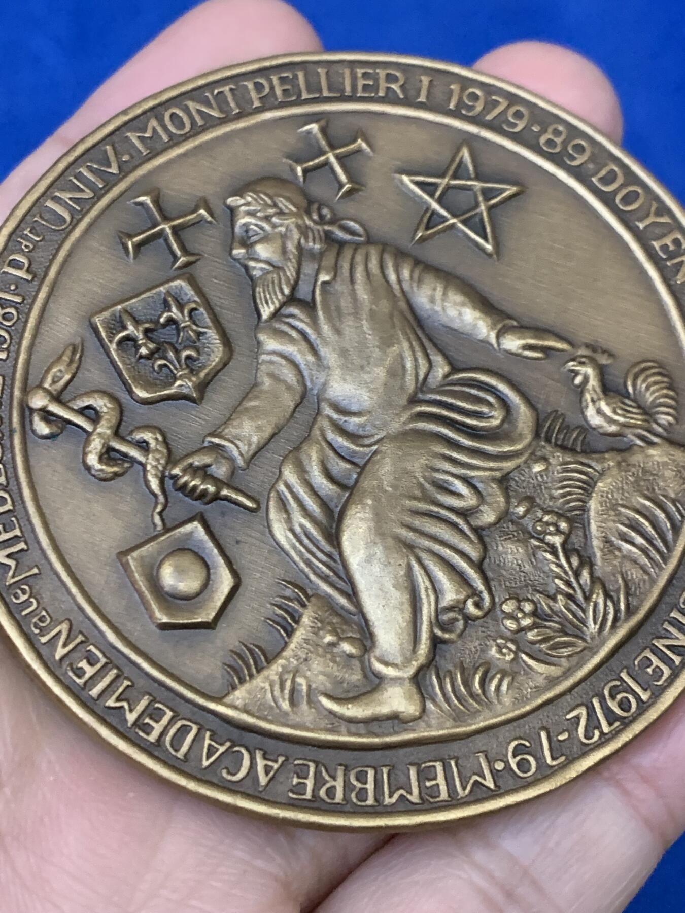 《竞宝斋》第442场 周日，周一，2场连拍 （全场包邮） 法国著名医药学家大铜章 直径70mm 重量167.4g 