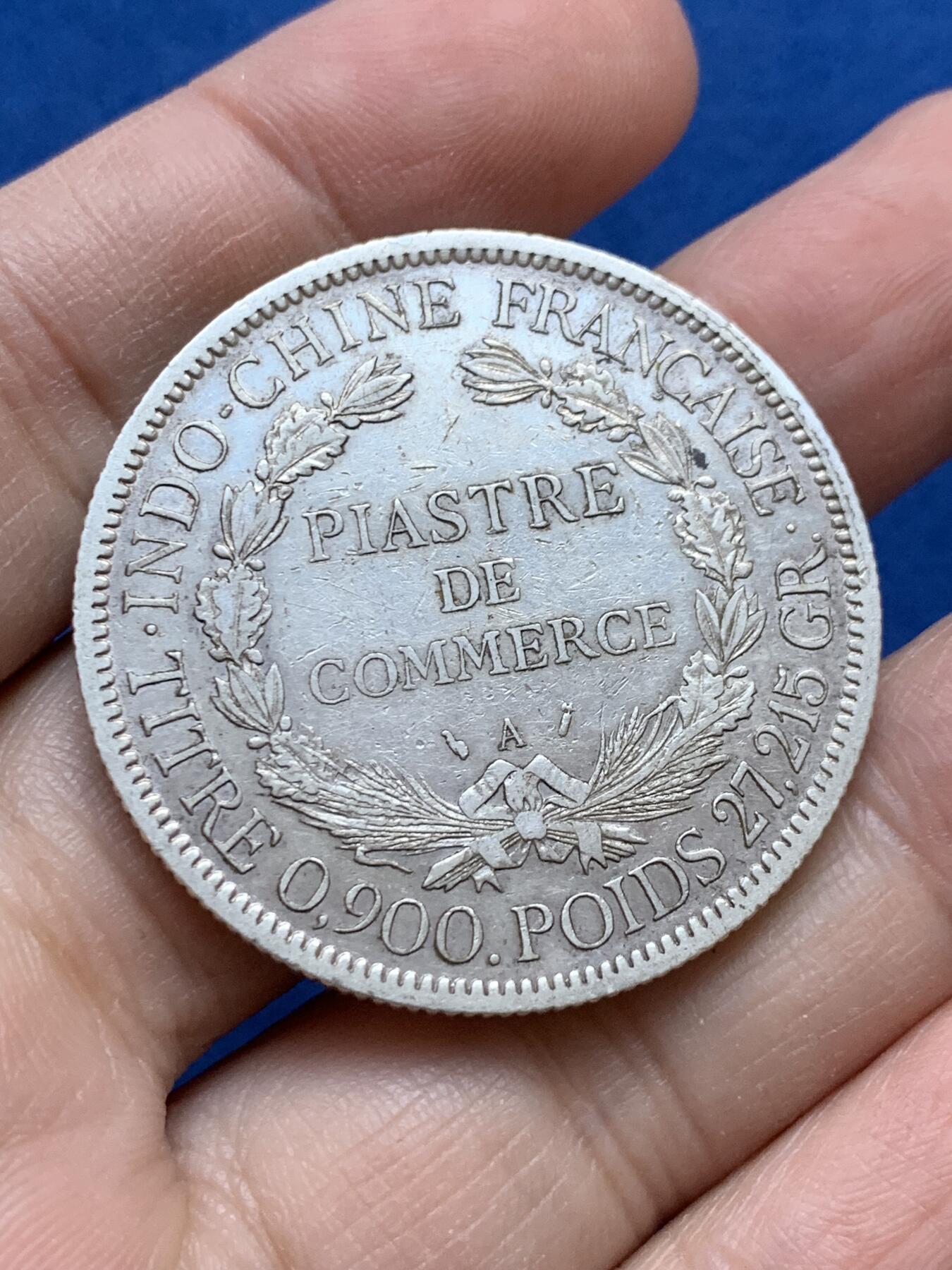 《竞宝斋》第442场 周日，周一，2场连拍 （全场包邮） 法国1894年自由女神坐洋 好品 加重版 磨损自然 底板带光 不错的品种