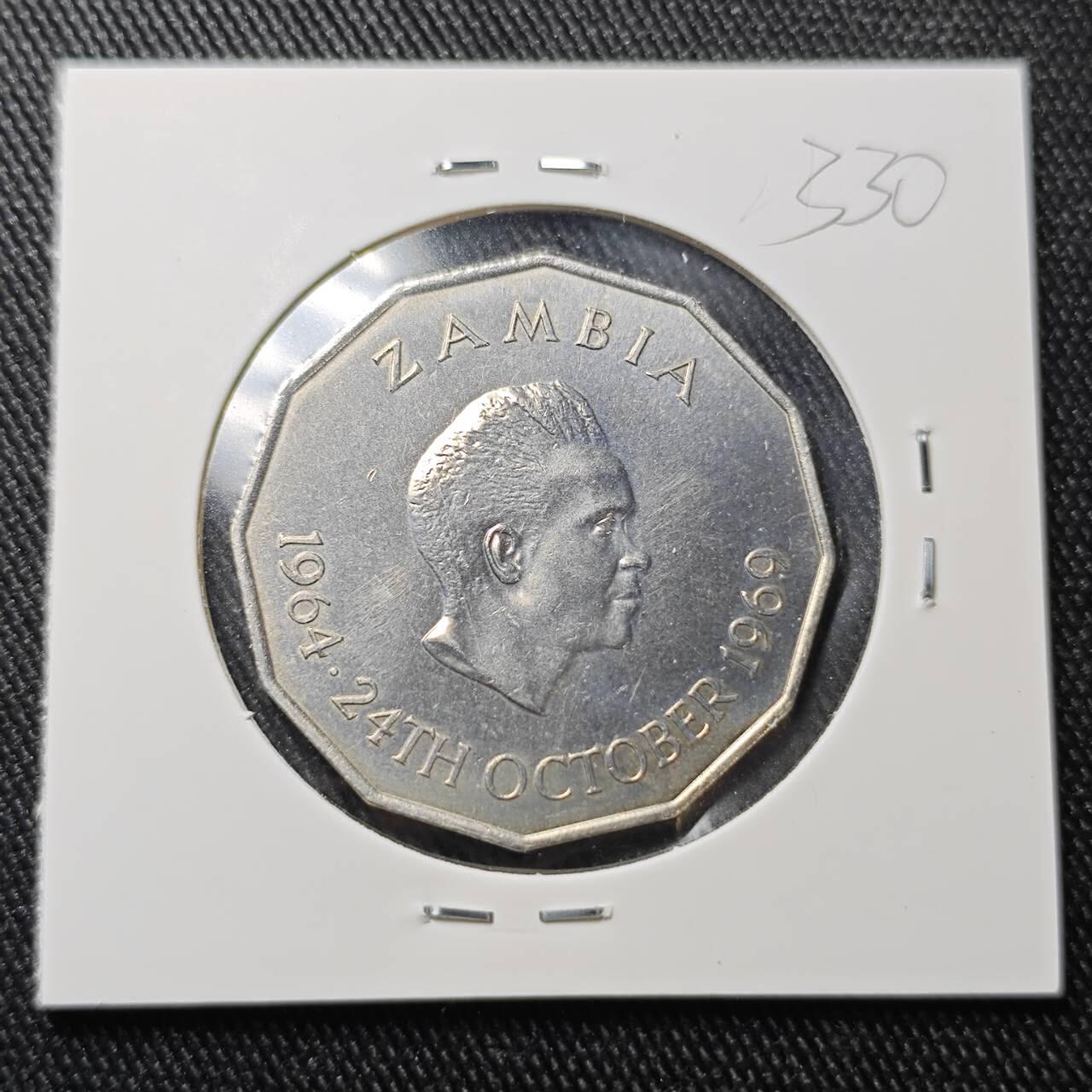 KK钱币收藏小铺 （套币 好品/批量散币 银币）专场  2月预留时间 周末发货  1964赞比亚50恩韦 农粮纪念币