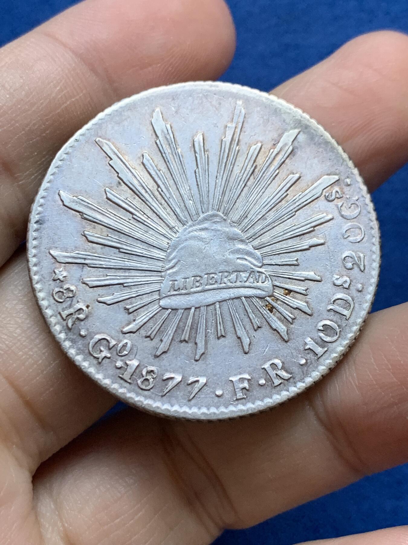 《竞宝斋》第442场 周日，周一，2场连拍 （全场包邮） 墨西哥1877 GO FR版 8R鹰洋银币 好底板带光