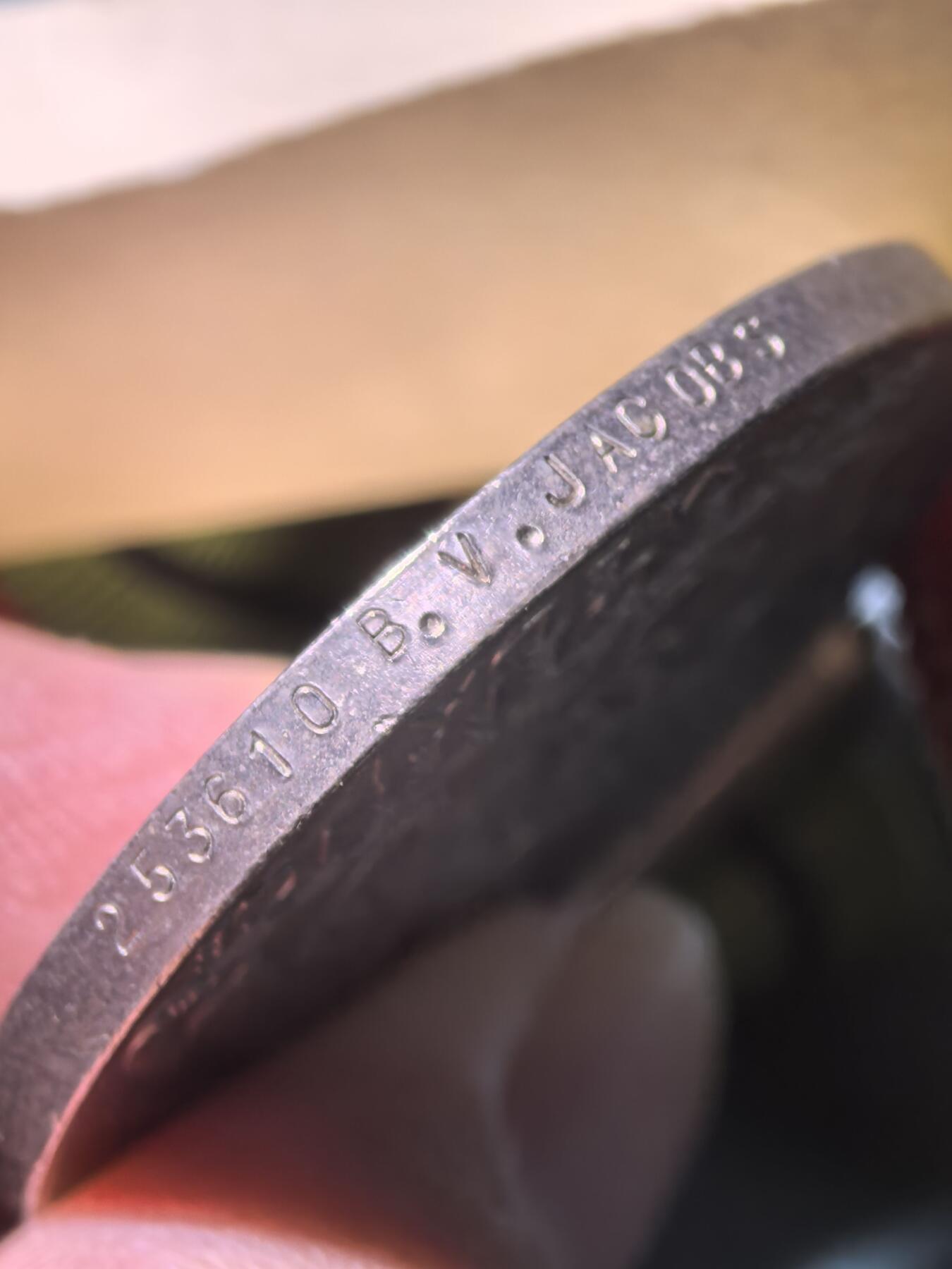 盛世勋华——号角文化勋章邮票专场拍卖第289期 英国二战四联联排 包括：意大利之星奖章/二战战争奖章（南非版）/本土防卫奖章/非洲服役奖章（银制）均带刻名