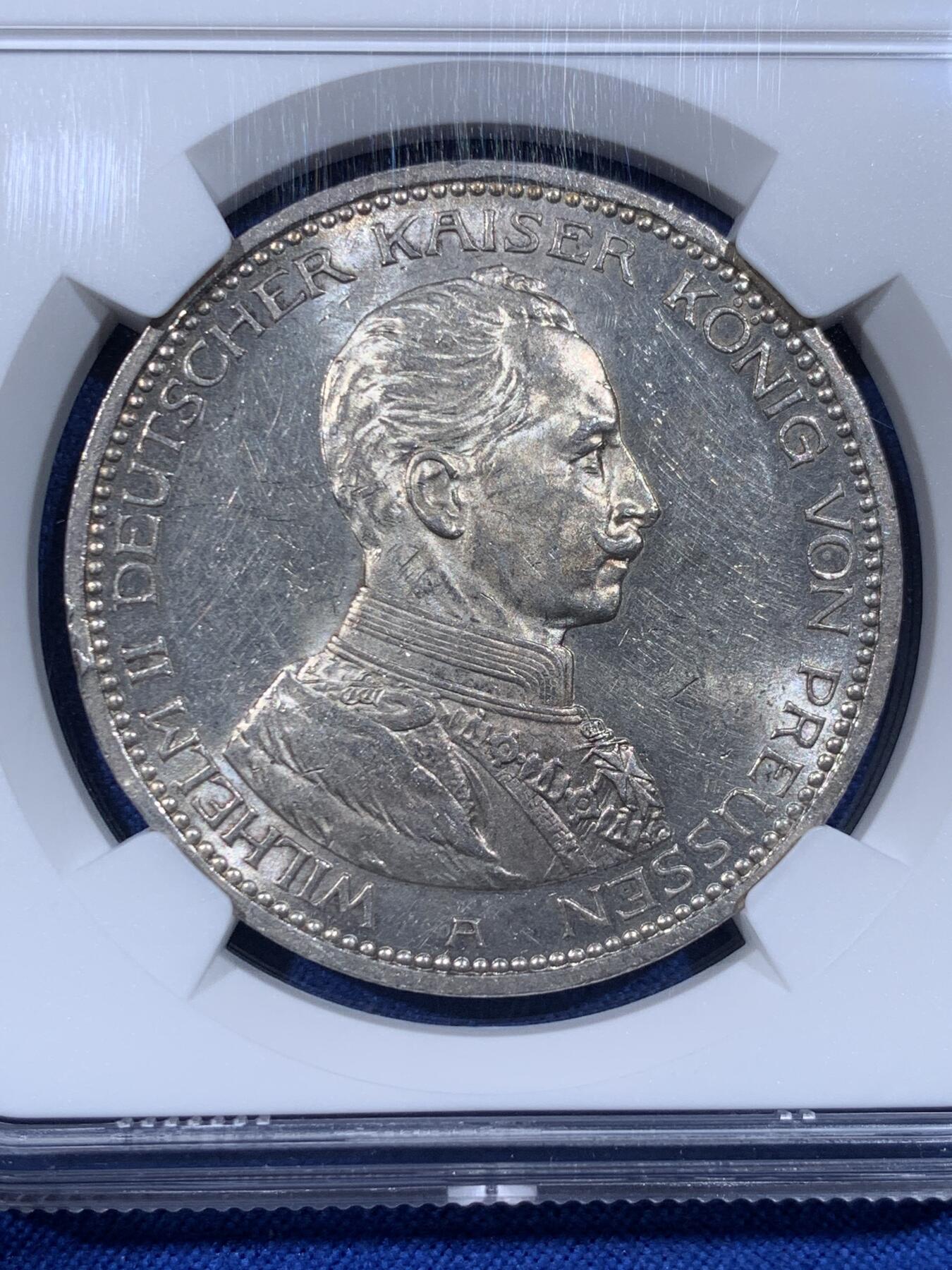 《竞宝斋》第442场 周日，周一，2场连拍 （全场包邮） NGC MS61 德国普鲁士1914年威廉一世军装5马克银币 光度不错 细节见图
