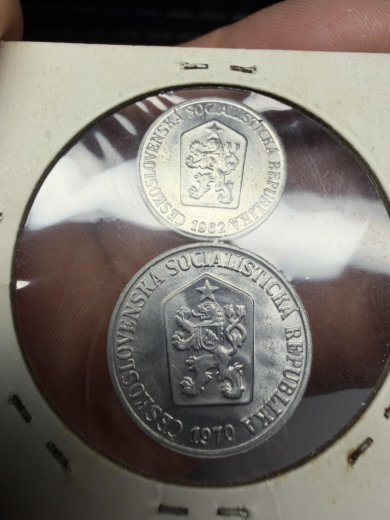 2025年集古藏今外币拍卖第十期-第9场—（总第289拍），可以寄存60天，满160元包邮。 1970年捷克斯洛伐克1和5赫勒