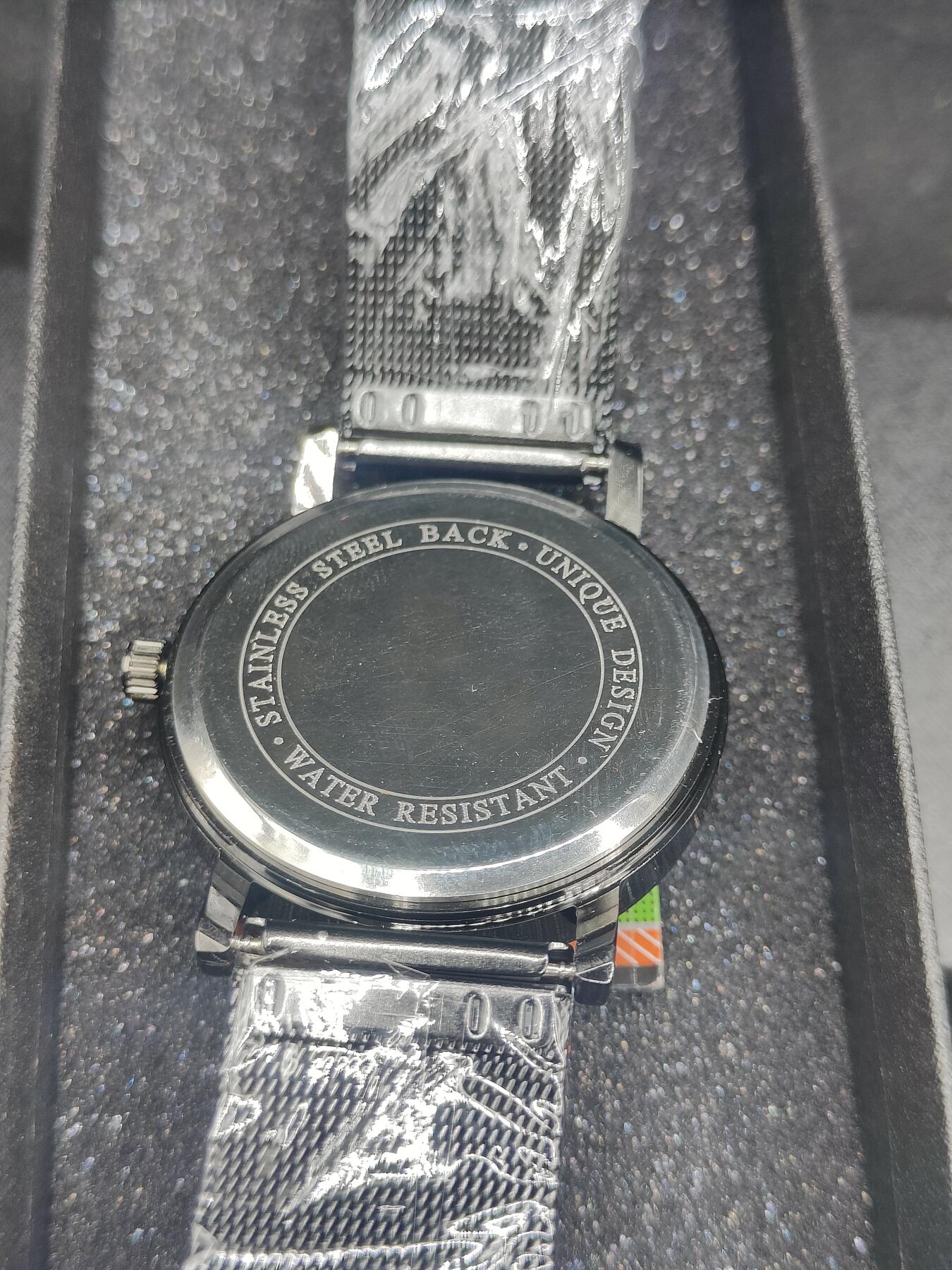 0元起拍勋章 第313期 咸鱼国勋章拍卖专场 11月26日（周三）下午6：00开始 814空战纪念石英表 可运行