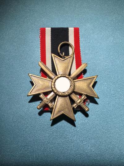 盛世勋华——号角文化勋章邮票专场拍卖第289期 - 德国（1939）二级佩剑战功十字勋章 铜质