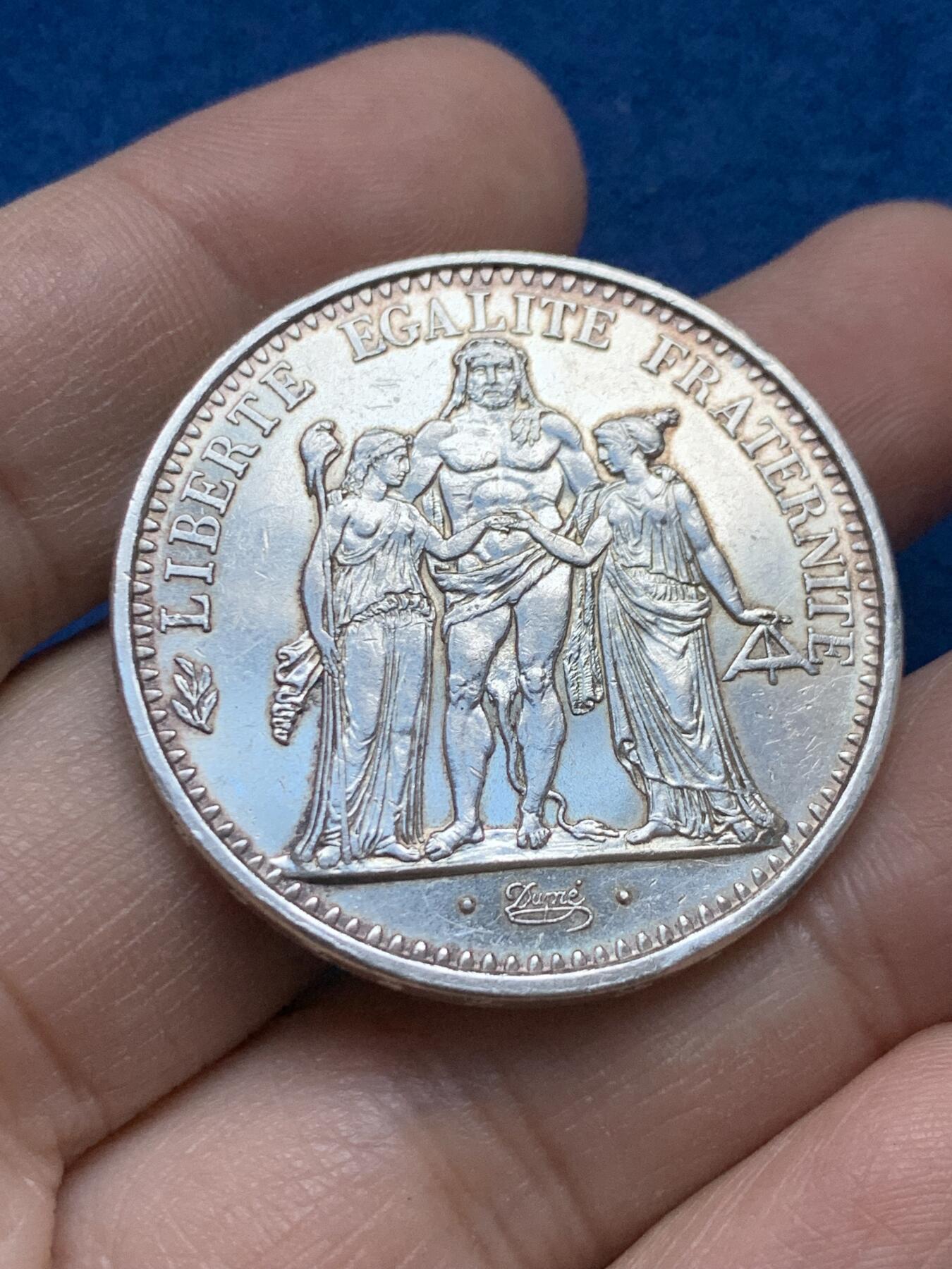 《竞宝斋》第442场 周日，周一，2场连拍 （全场包邮） 法国1965年大力神10法郎银币