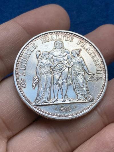 《竞宝斋》第442场 周日，周一，2场连拍 （全场包邮） - 法国1965年大力神10法郎银币