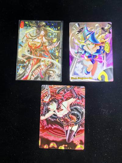 无佣金 不寄存 不收拍 链接少 我只是一个小小的卡牌收藏玩家   需要多宫大佬请私聊 部分卡牌设有底价（不想玩的那么累，即使有底价也会比市场价便宜的多，懂的自然懂） 拒绝小号抬价 大家放心拍 所有拍品部分套有卡膜 部分卡牌多宫 自制卡牌 不包厂瑕 放大镜 品控 勿拍 流拍商品会循环 感谢大家支持 留个关注 不定时上新 谢谢 - 奇点卡牌 粗闪3张