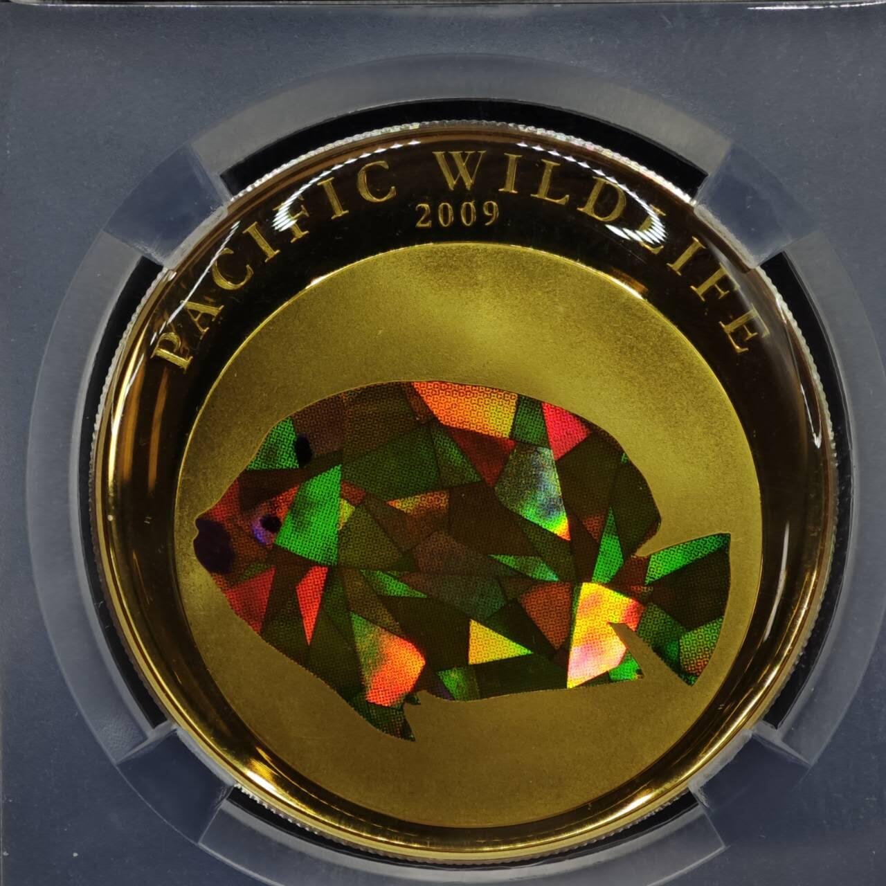 【淘币小摊】实时拍第八百零八拍   银币套币场   满百包邮可预留二周 每周一统一发货   2009年帕劳5元幻彩精制银币 太平洋野生动物-神仙鱼 925银25克 发行量：2千5百 TQG PF68UC