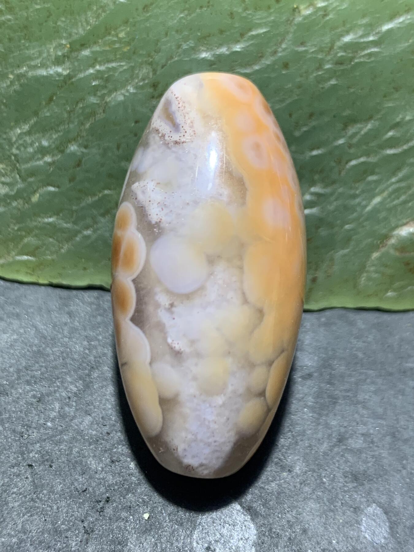 精美冻料冰飘糖心料战国红玛瑙随形桶珠一颗