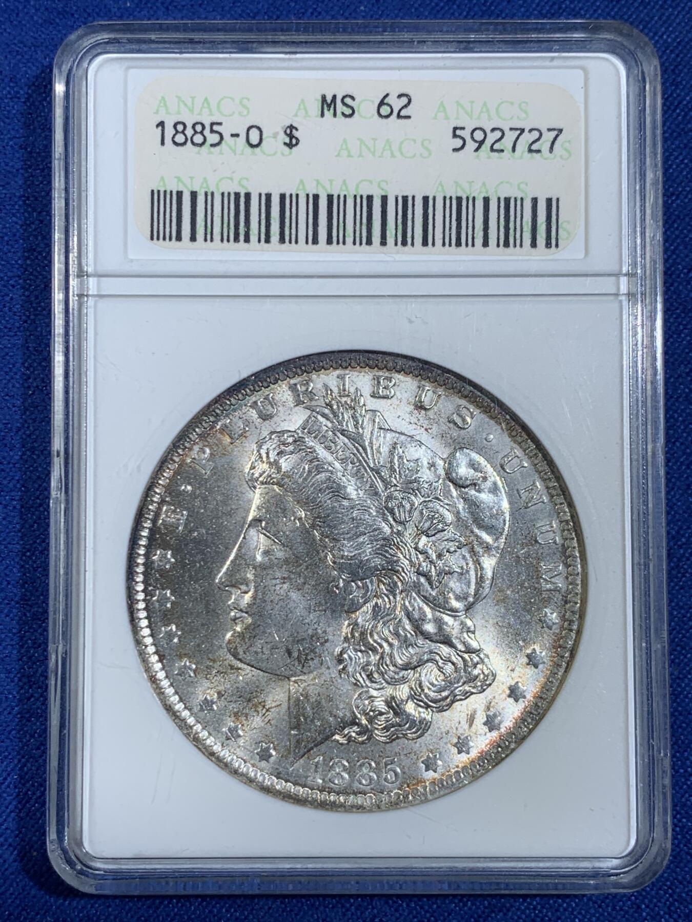 《竞宝斋》第442场 周日，周一，2场连拍 （全场包邮） ANACS MS62 肥皂盒 1885年美国摩根银币O厂  早期6位编码盒，ANACS最强严评，砸盒送评大概率跳分，两面带斑驳淡彩